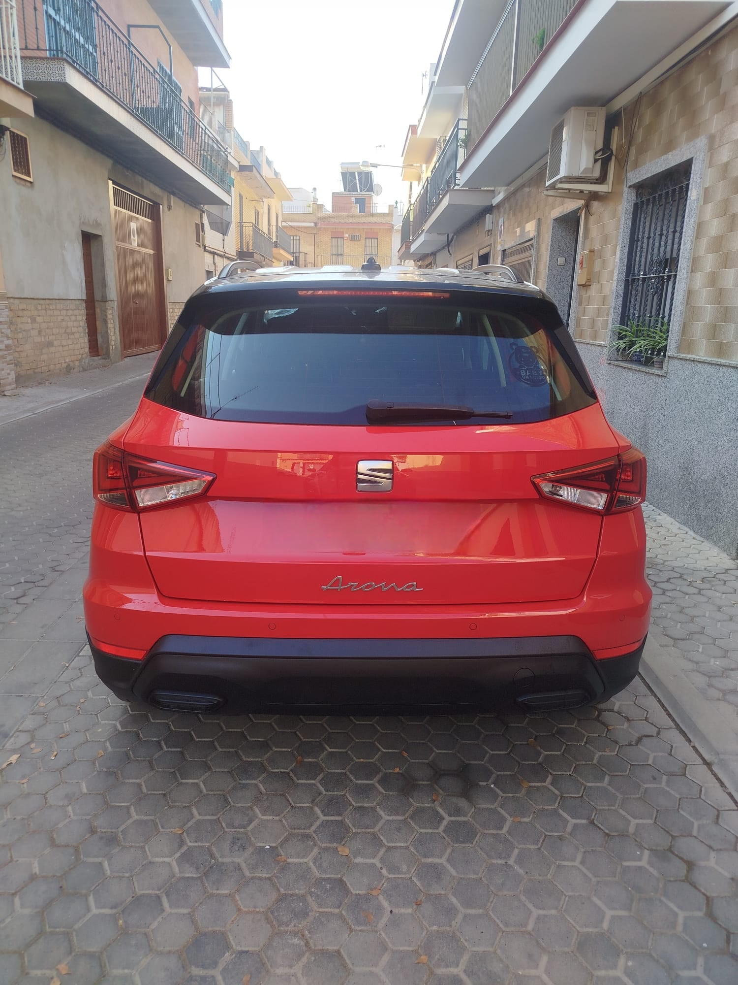 Seat Arona con Silla infantil