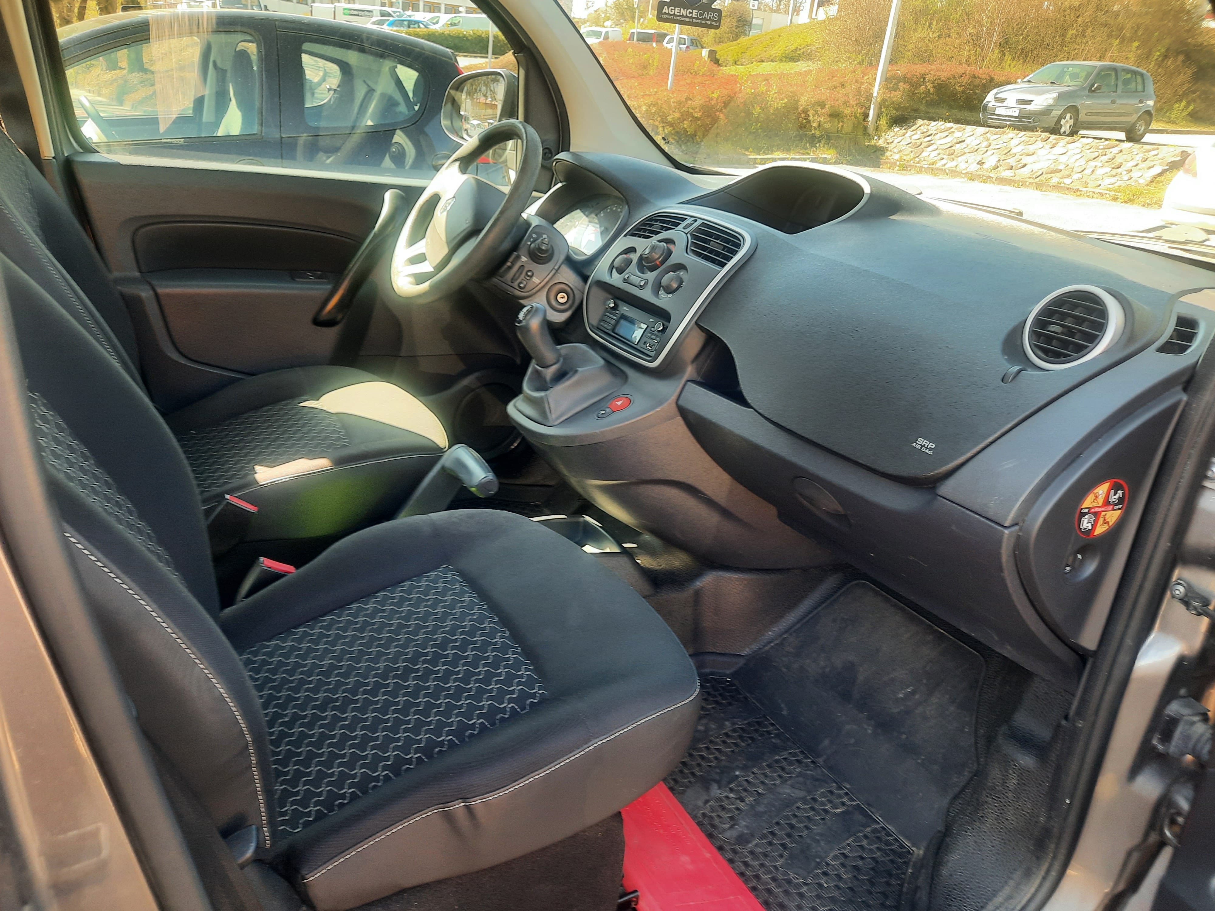 Renault Kangoo avec Pneus neige