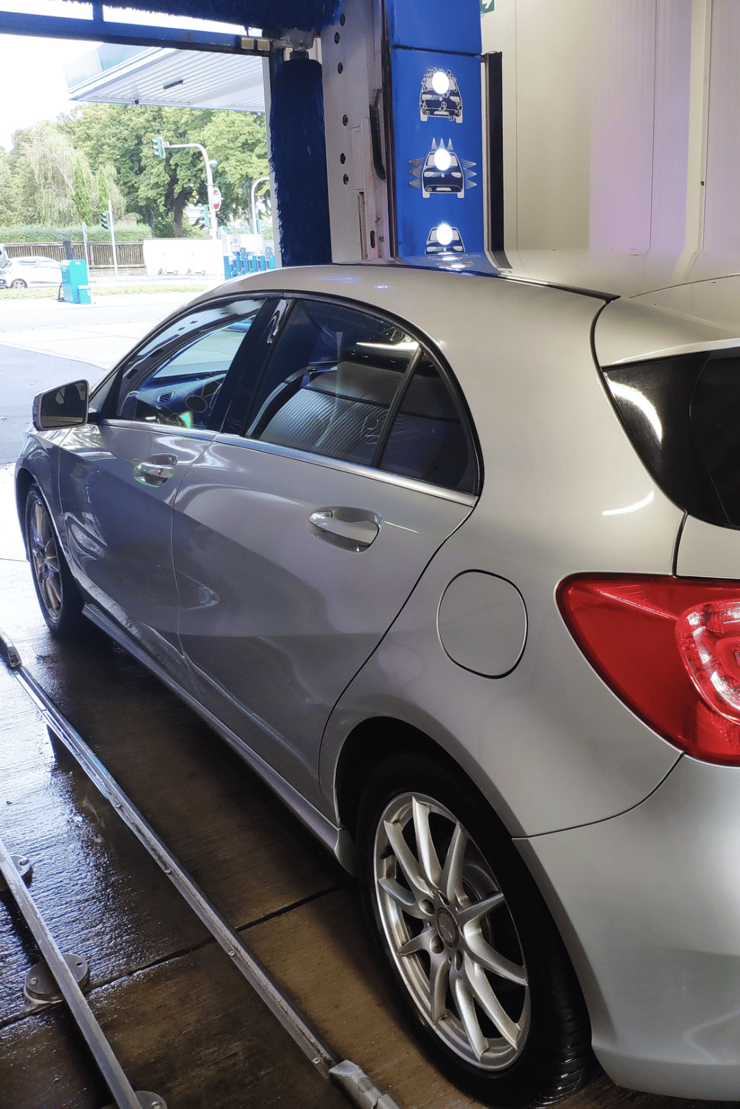 Mercedes-Benz A-Klasse con GPS