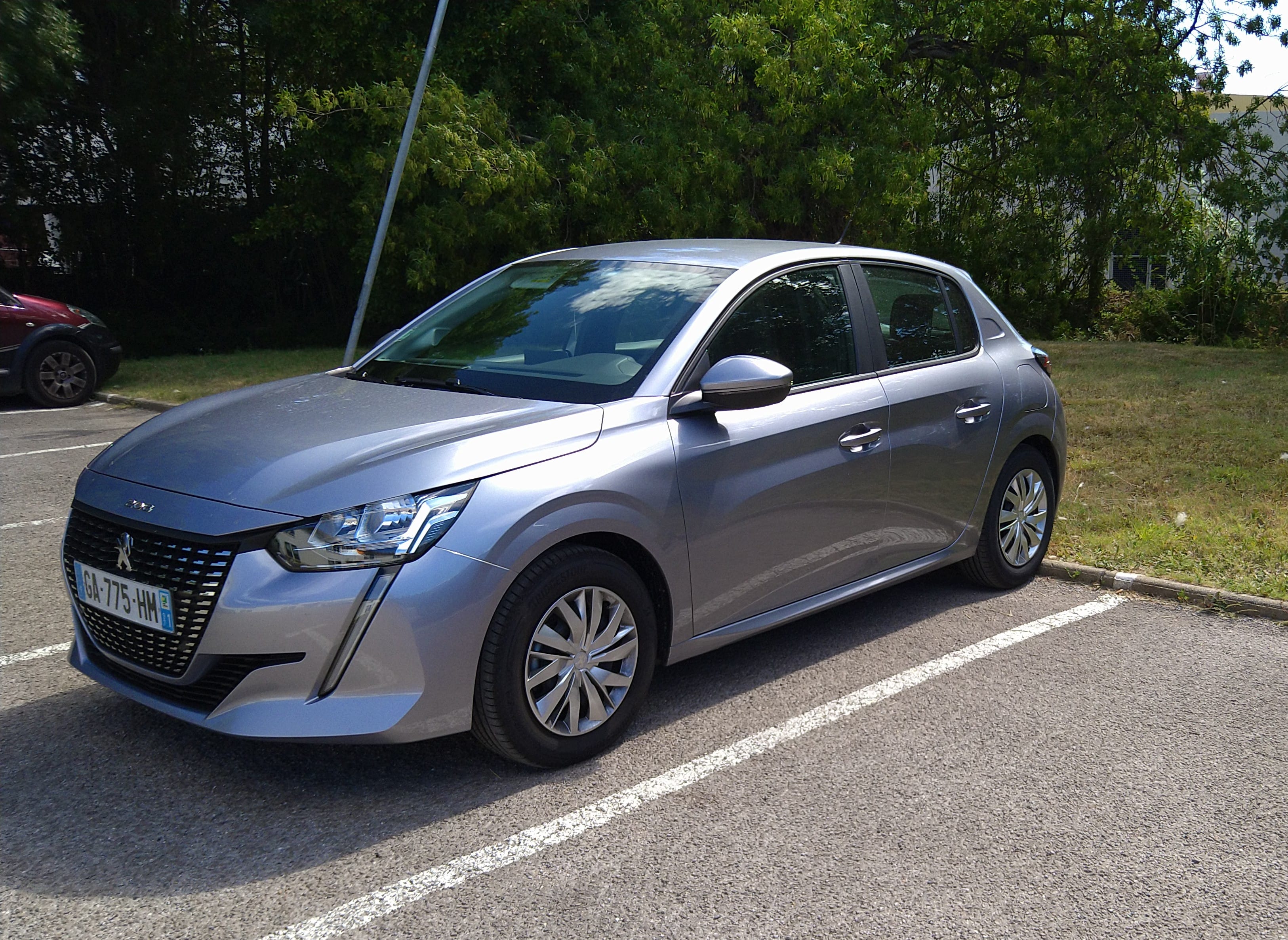 Peugeot 208, 2021, Essence 95