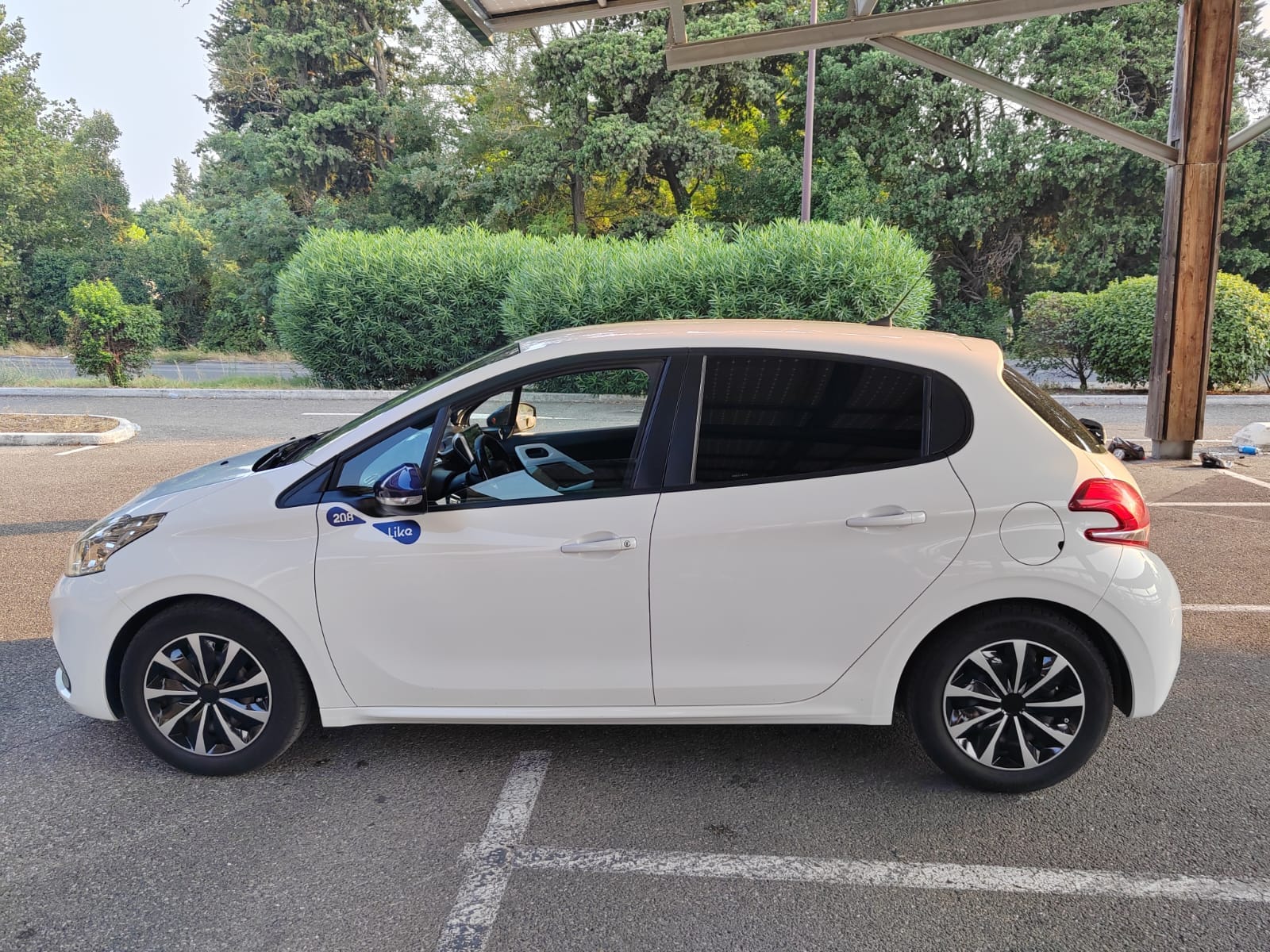 Peugeot 208 avec Climatisation
