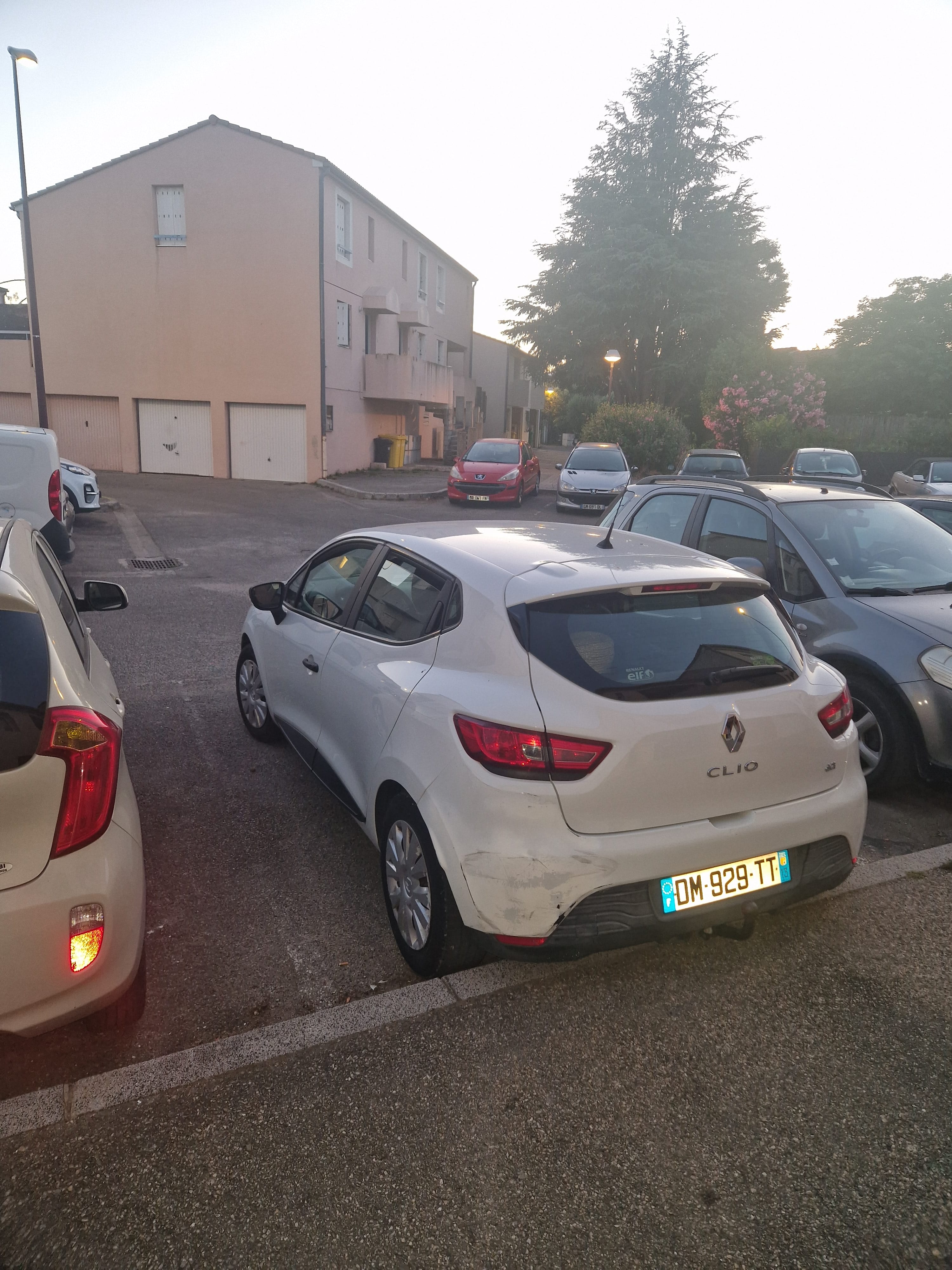 Renault Clio 1.5 dci avec Climatisation