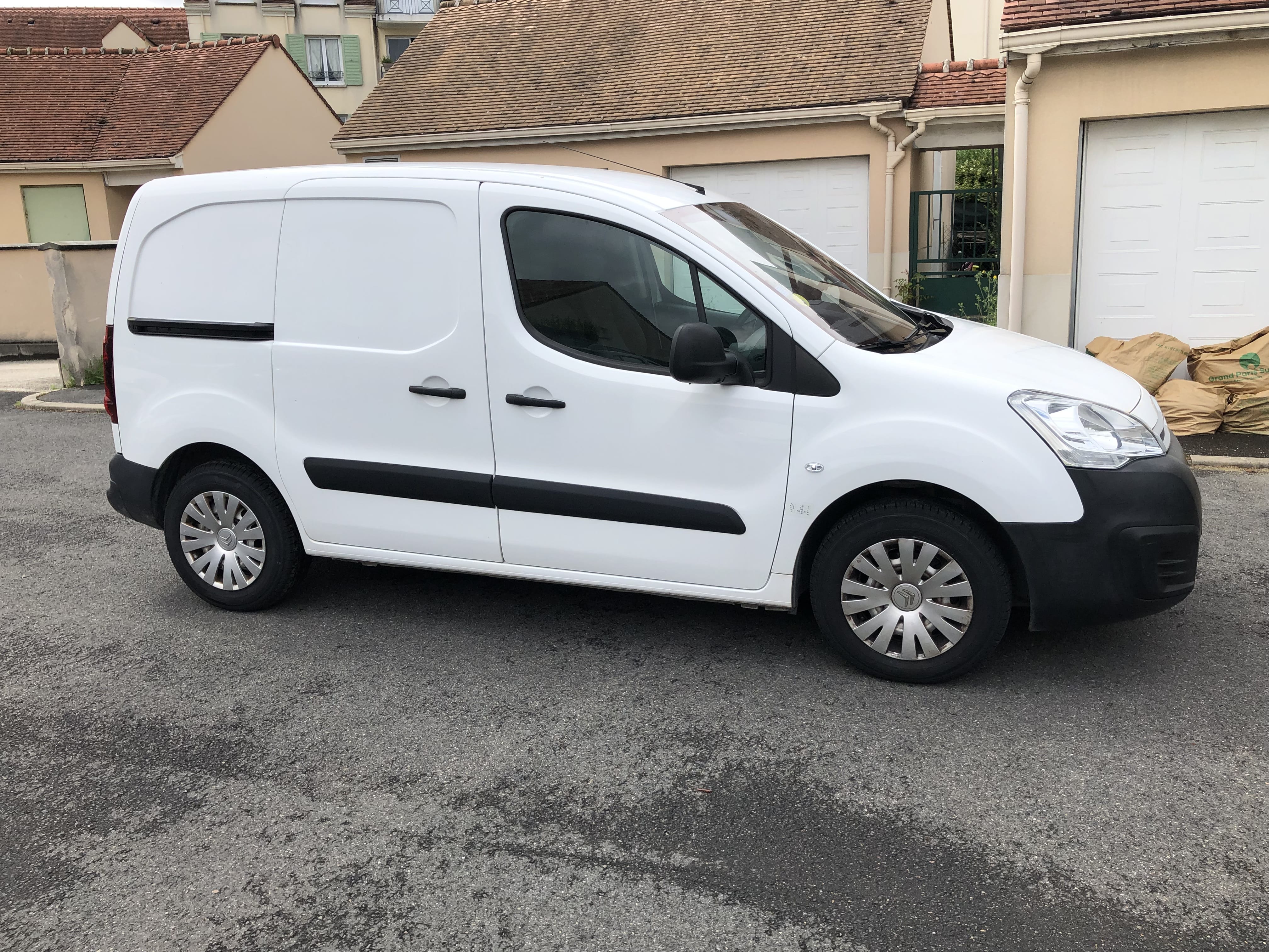 Citroen Berlingo with Air conditioning