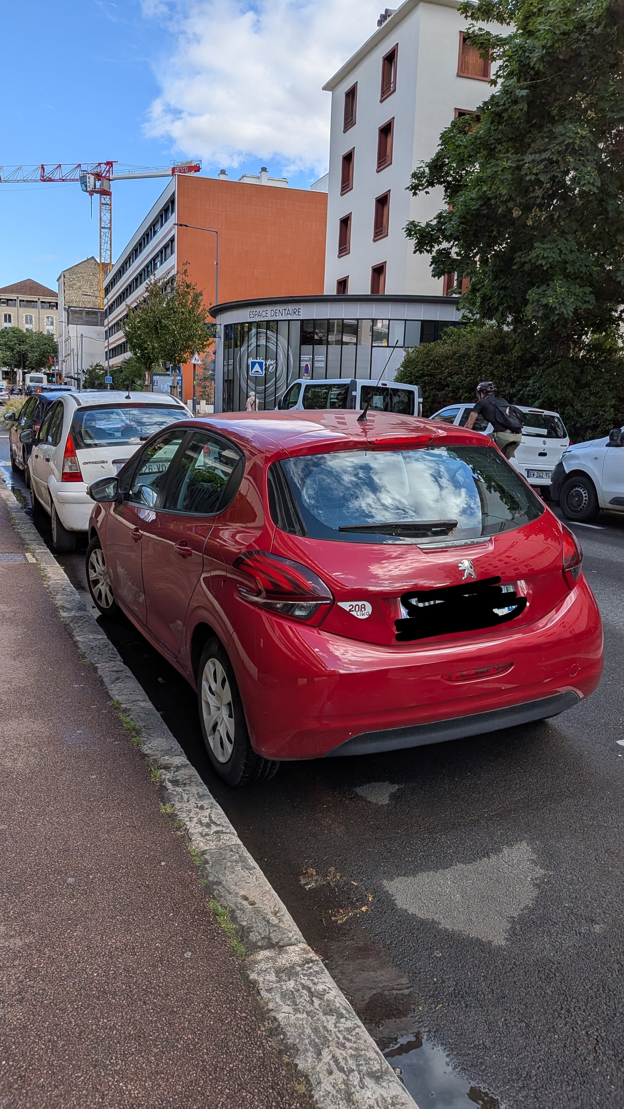 Peugeot 208 avec Régulateur de vitesse