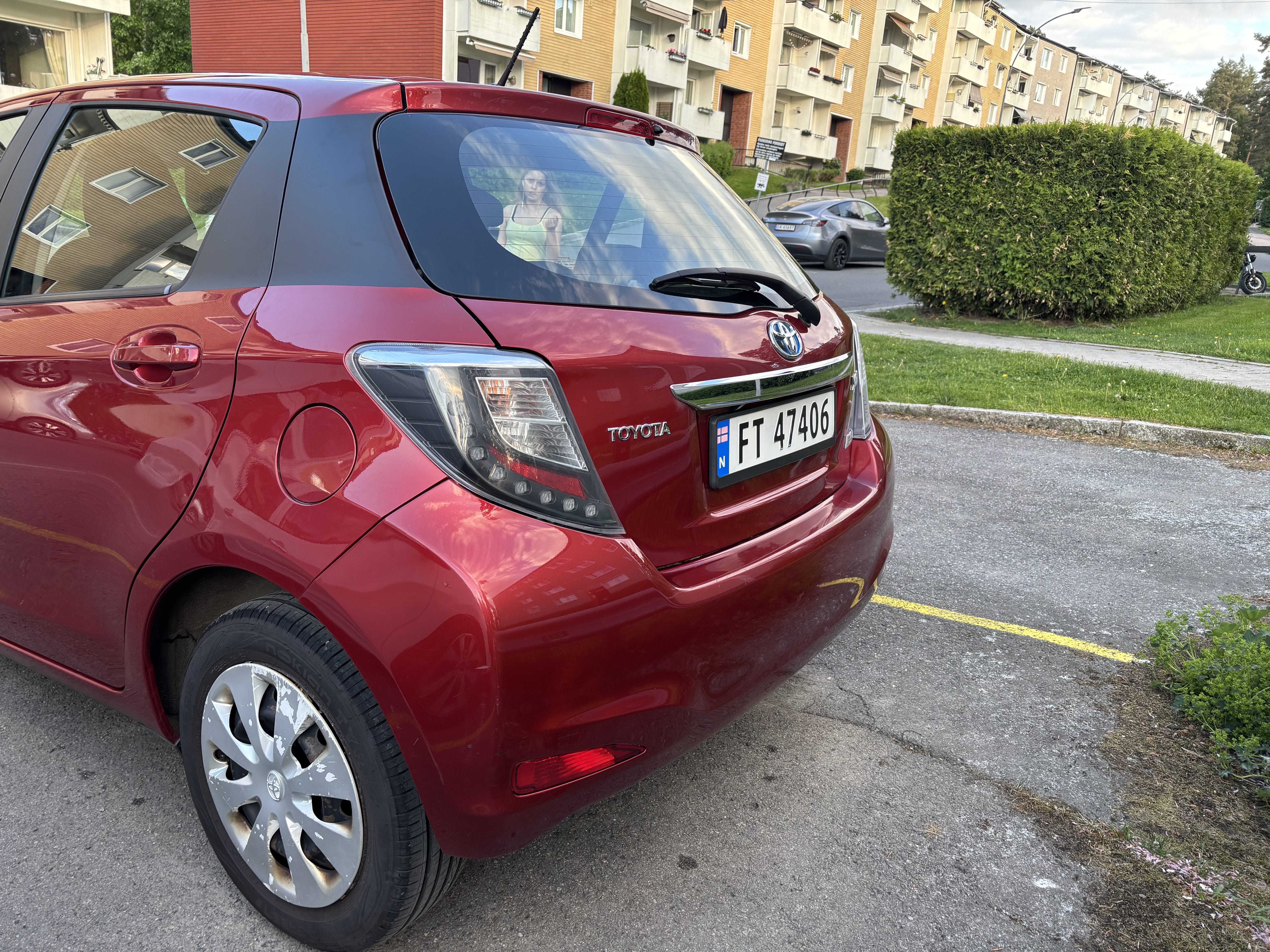 Toyota Yaris Hybrid med Vinterdekk