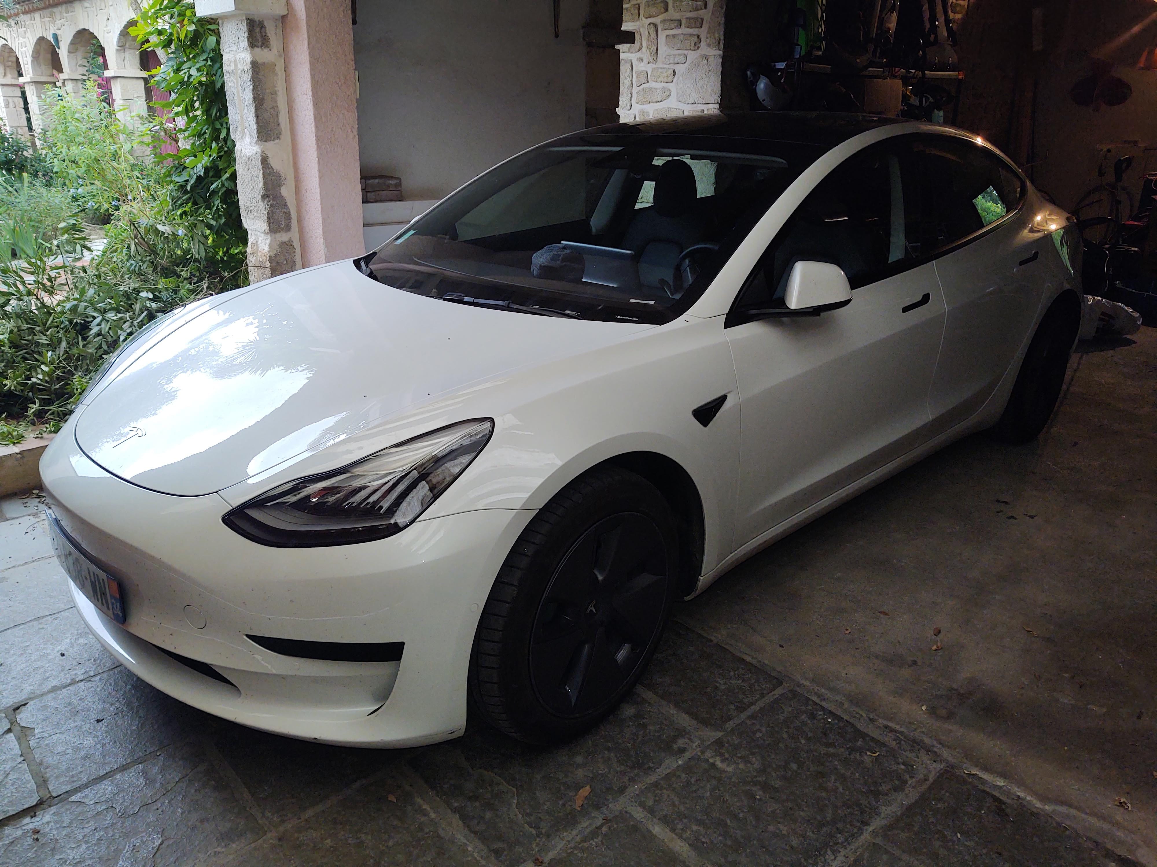 Tesla Model 3 Standard Range Plus, 2021, Électrique, automatique