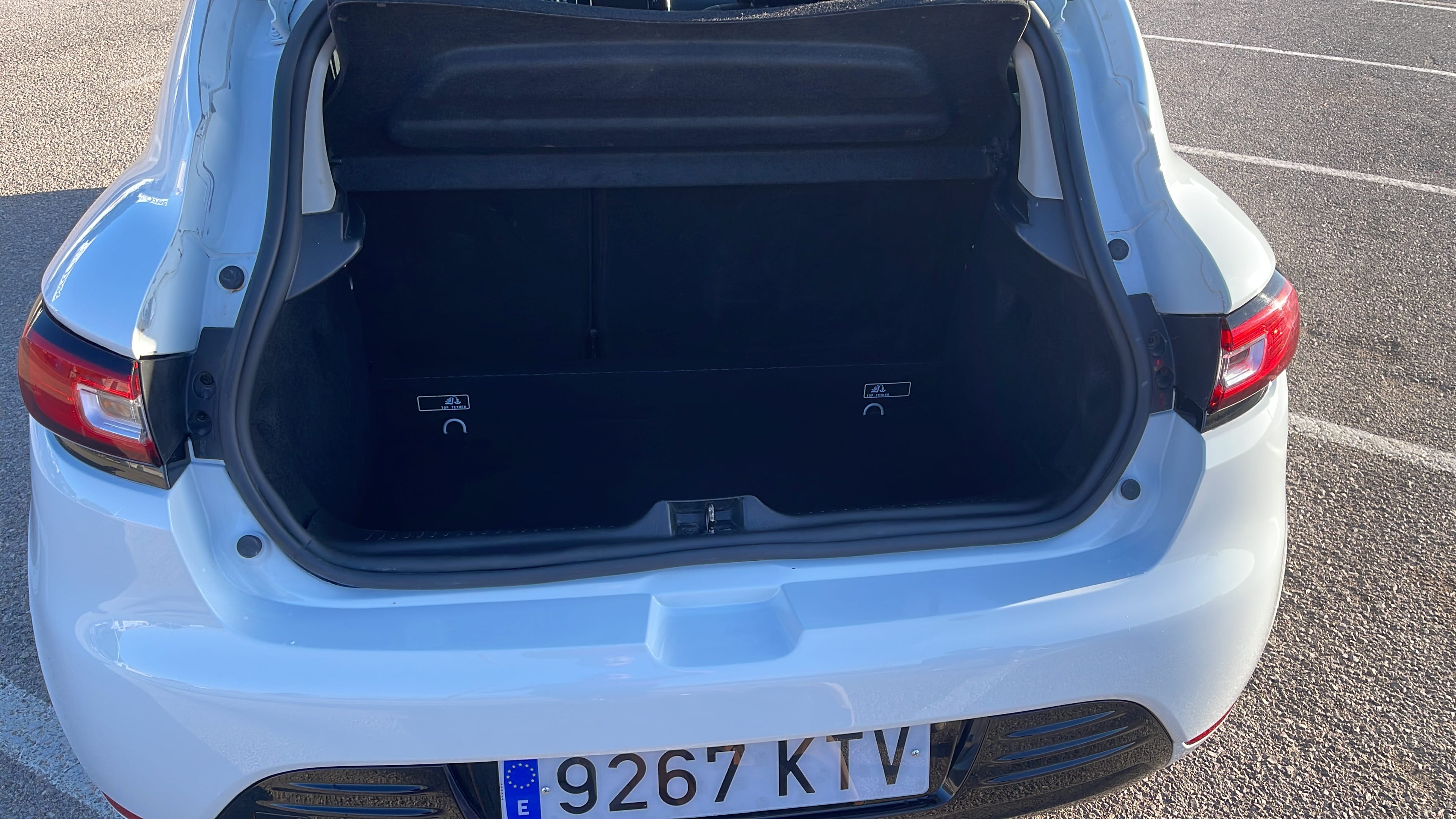 Renault Clio con Silla infantil