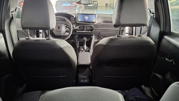 Peugeot 2008 Allure PureTech 100 S&S 6 Vel. MAN - 0810MPC con Dashcam