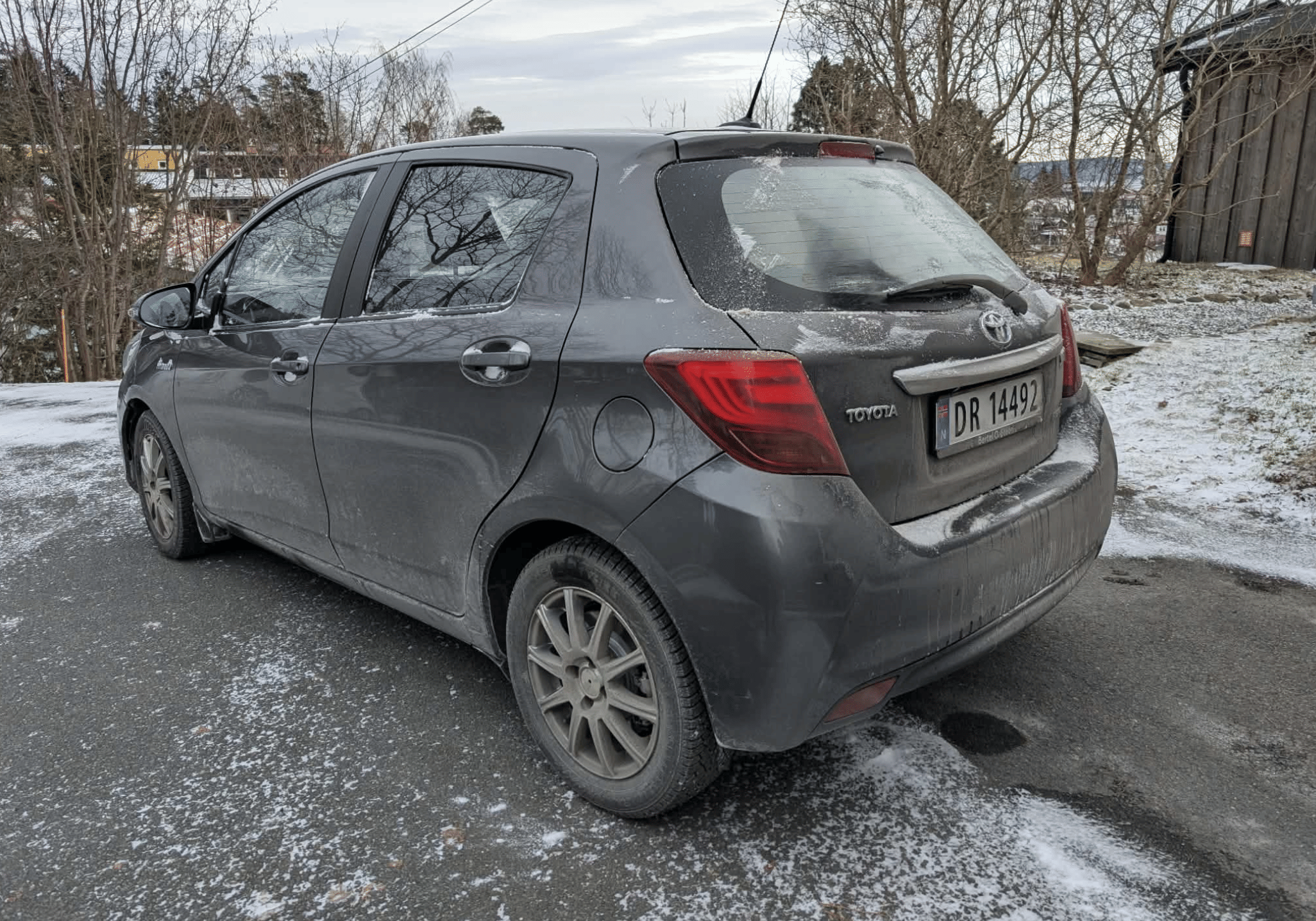 Toyota Yaris Hybrid med Ryggekamera