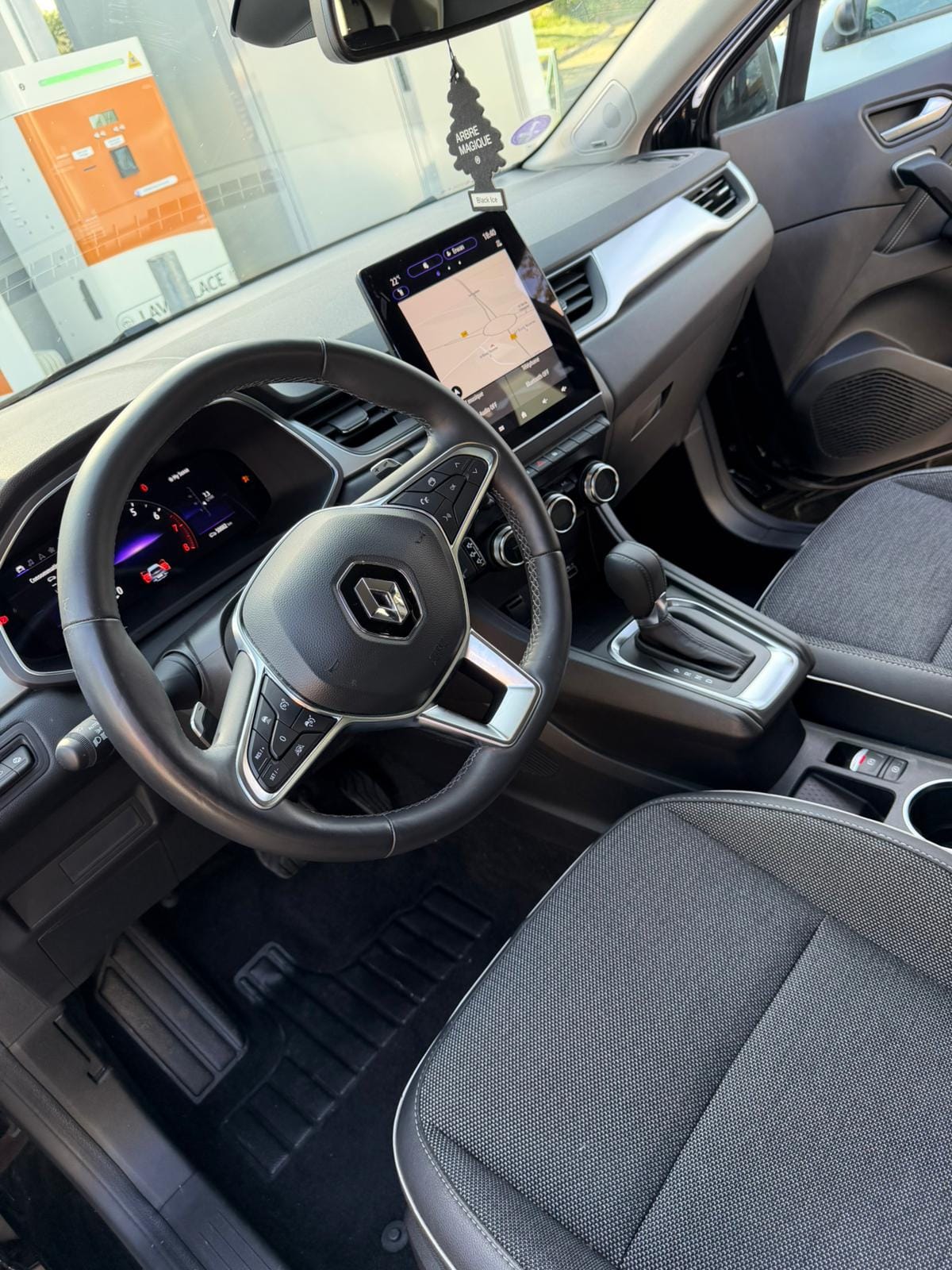 Renault Captur 1.3 tce mild hybrid avec Régulateur de vitesse