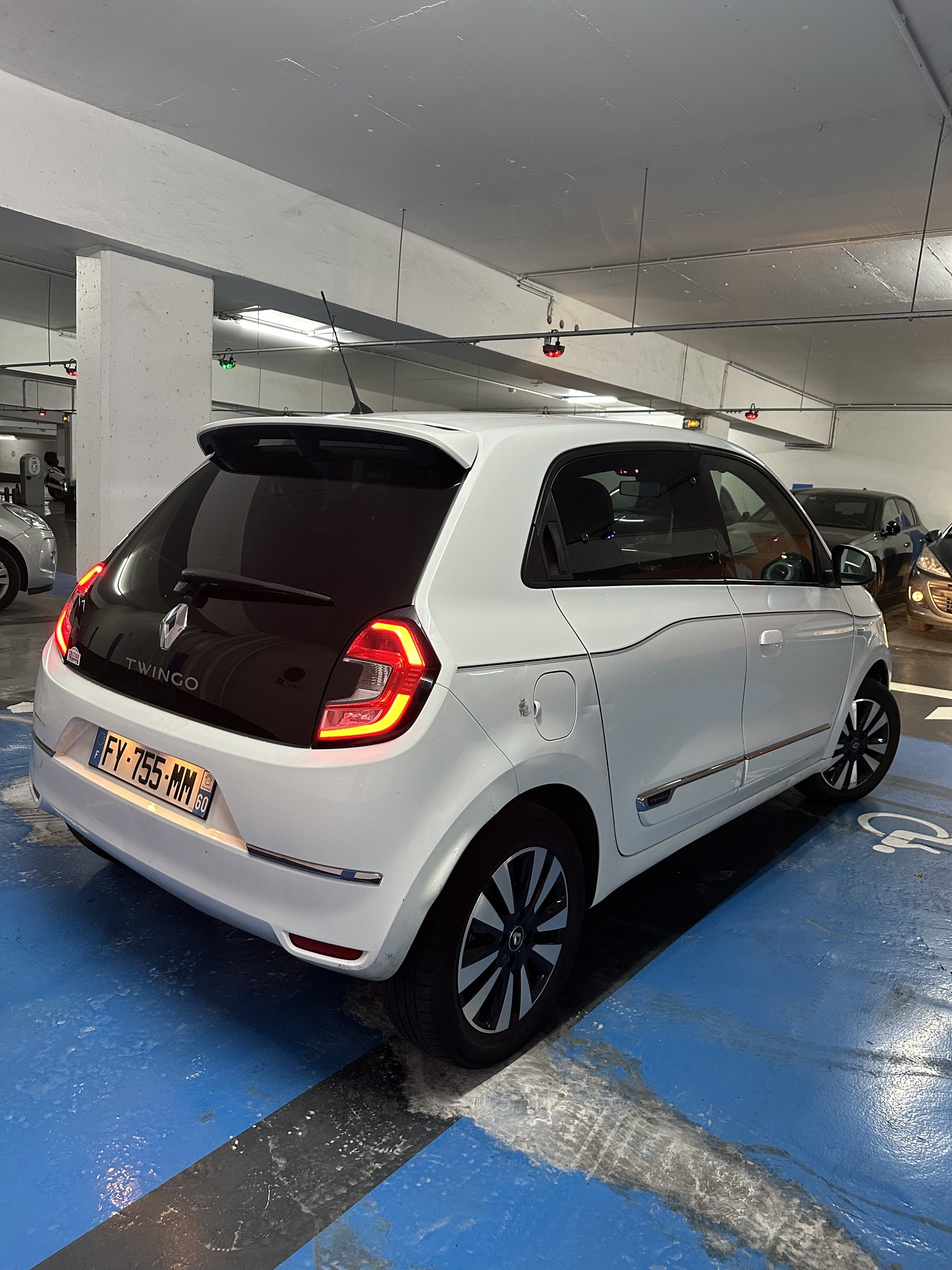 Renault Twingo avec GPS