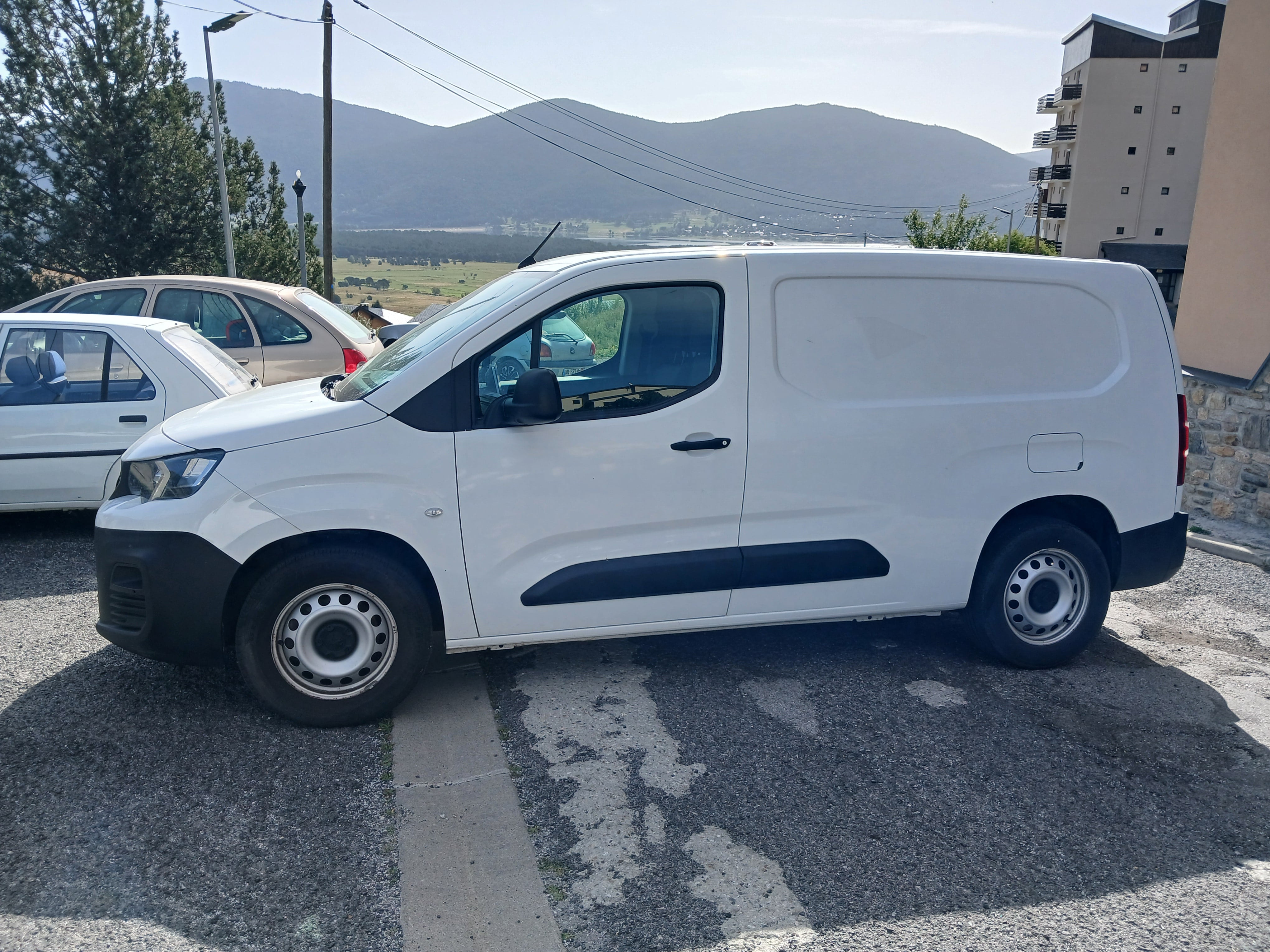 Peugeot Partner Fourgon avec Climatisation