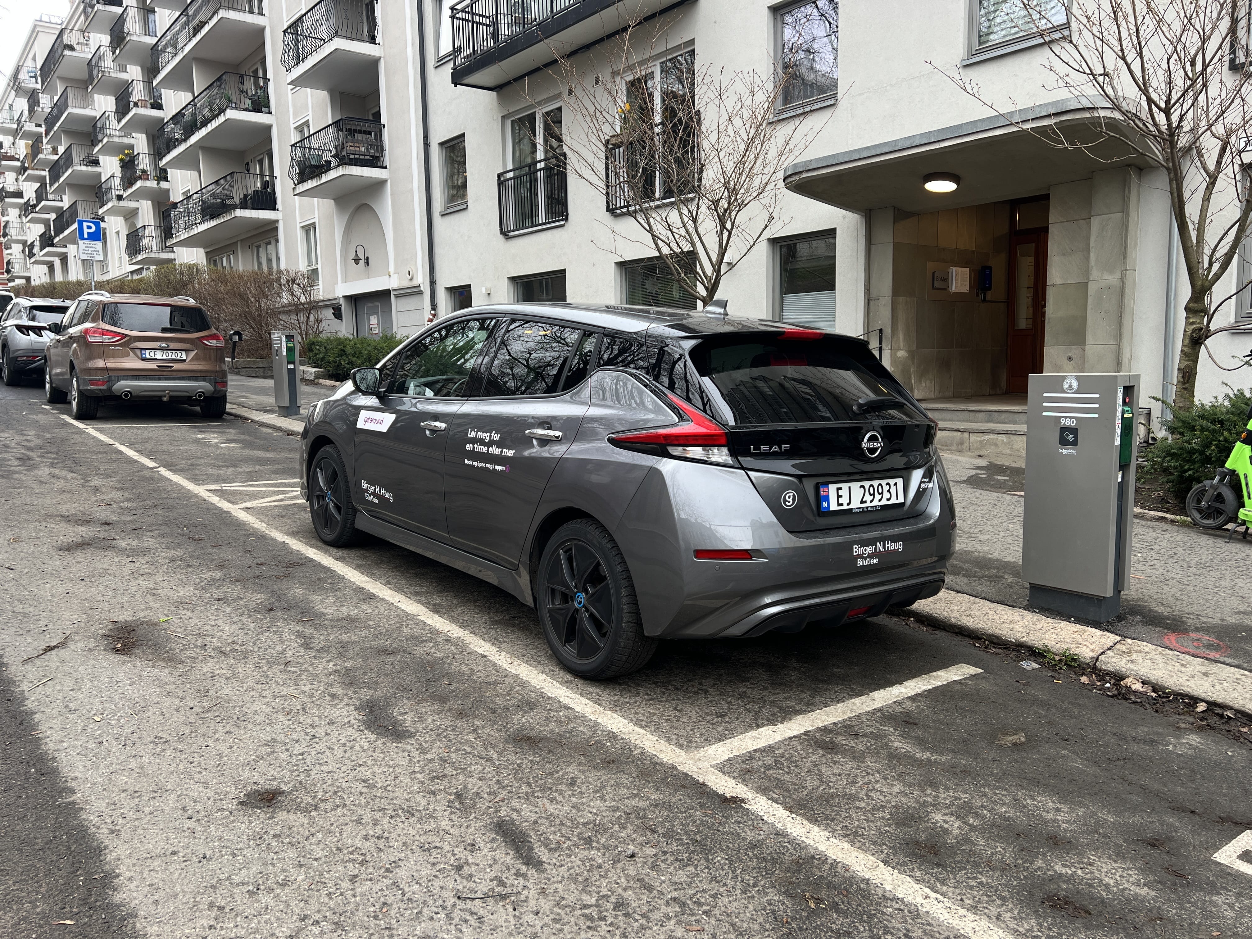 Nissan Leaf with Backup camera