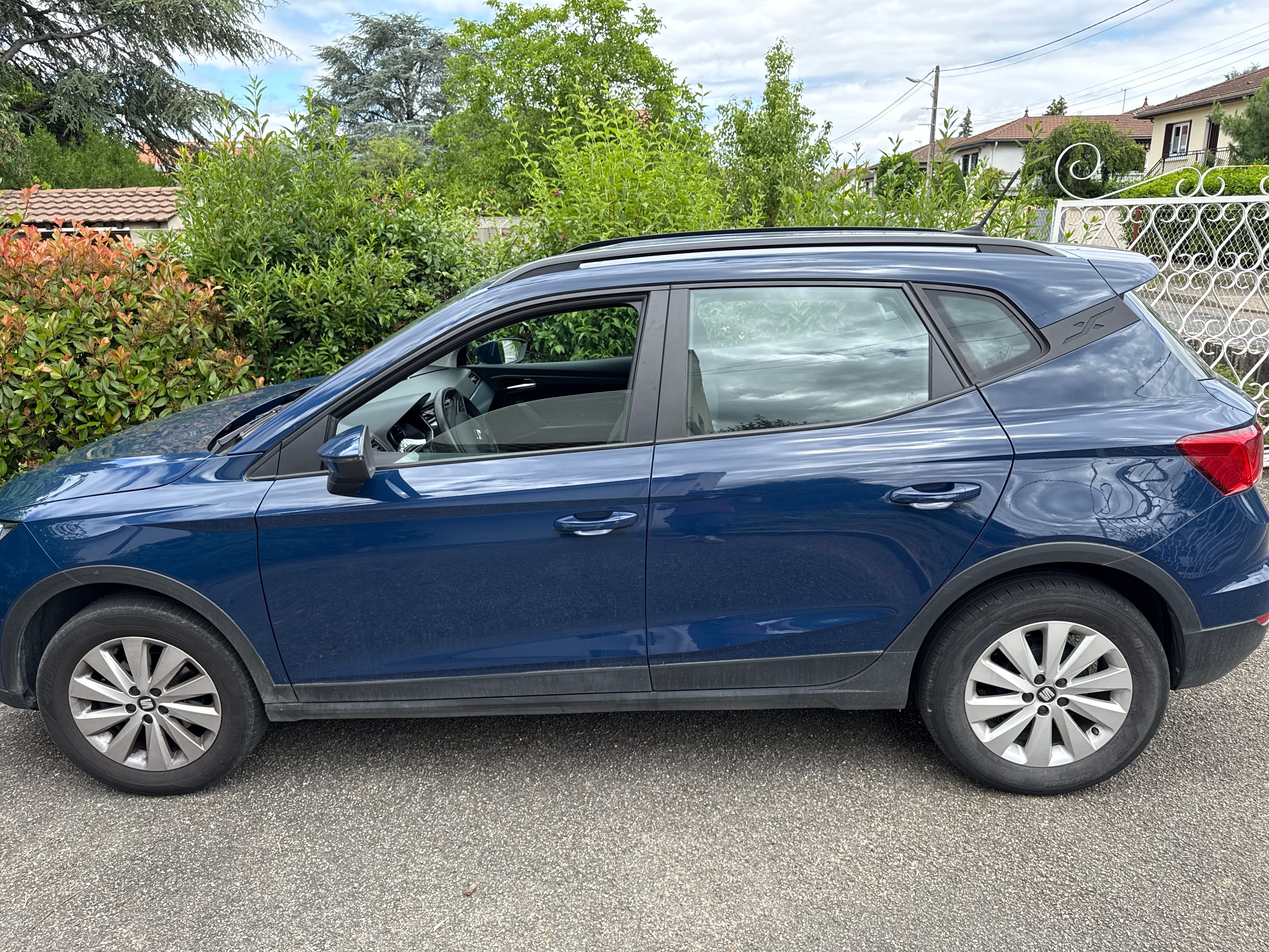 Seat Arona, 2019, Essence 95