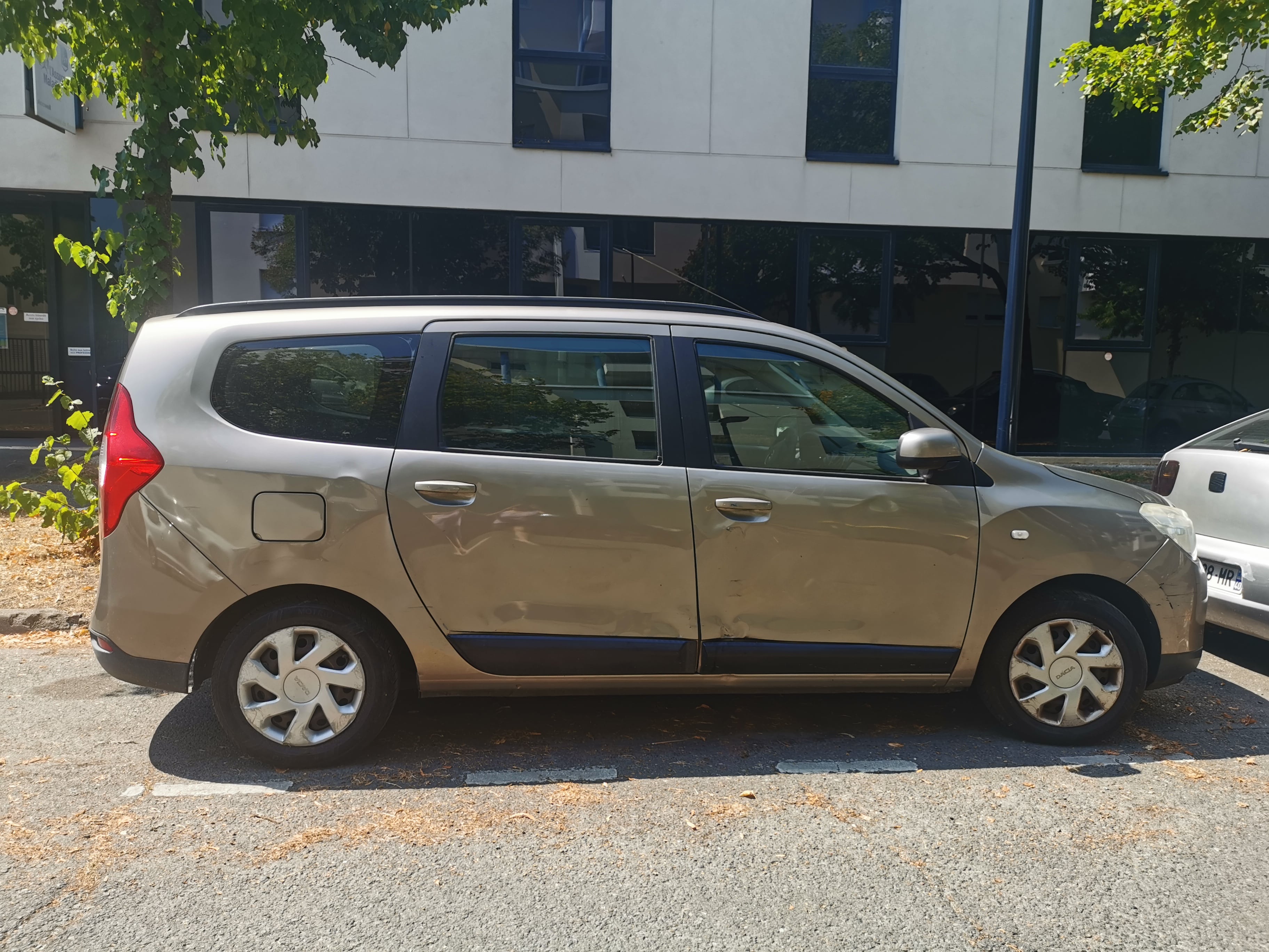 Dacia Lodgy