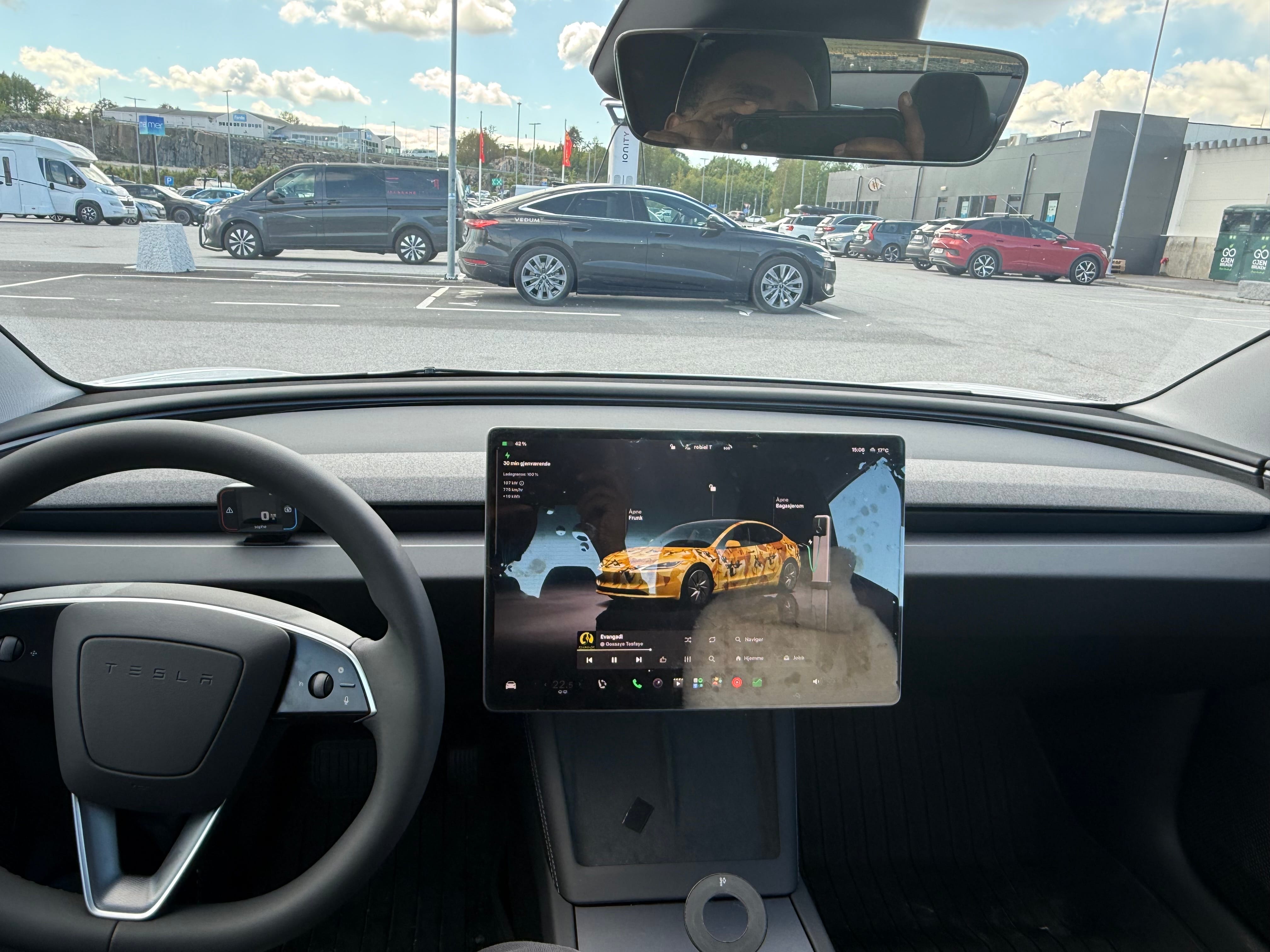 Tesla Model 3 Standard Range med GPS