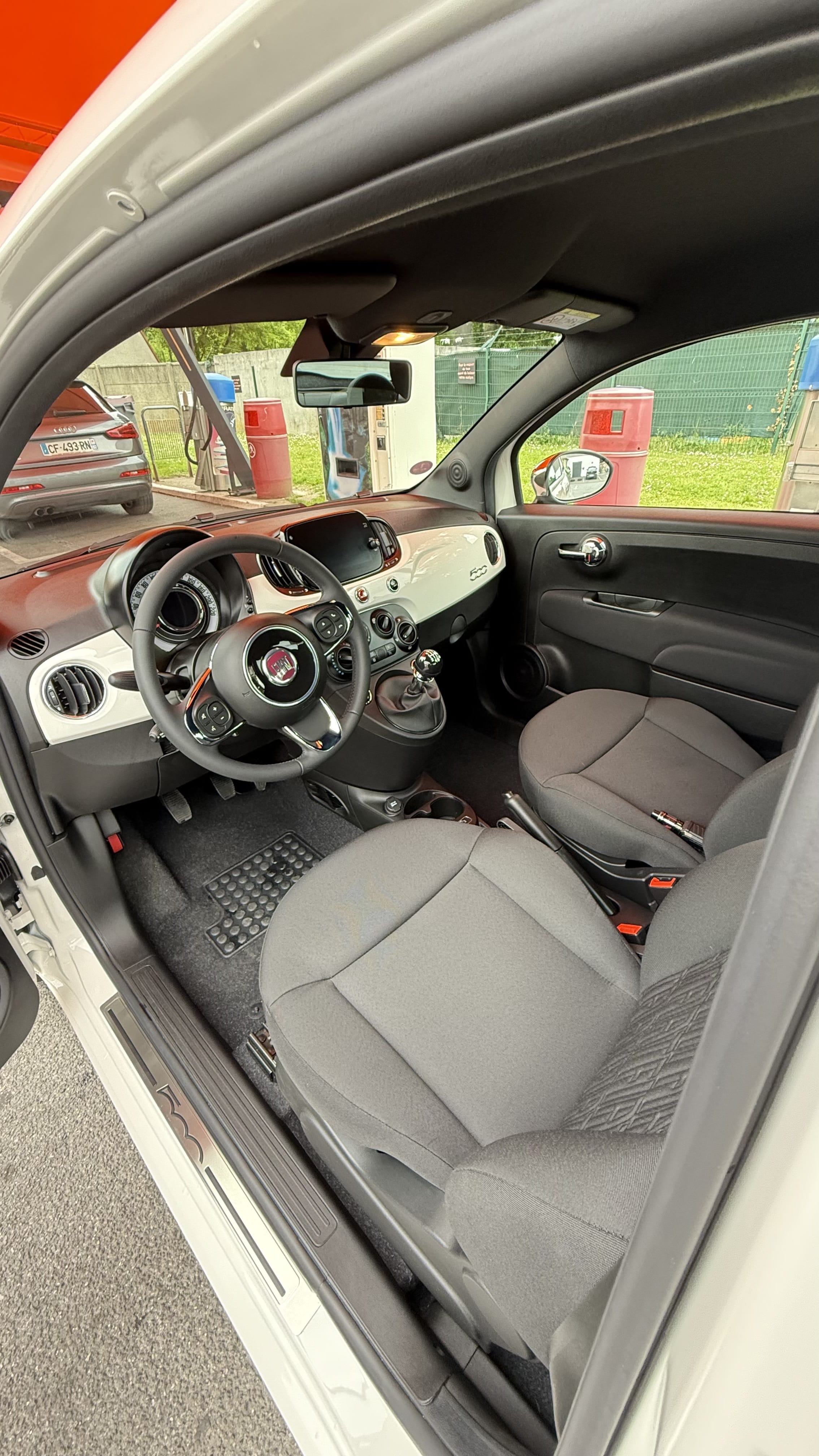 Fiat 500 Hybride avec GPS