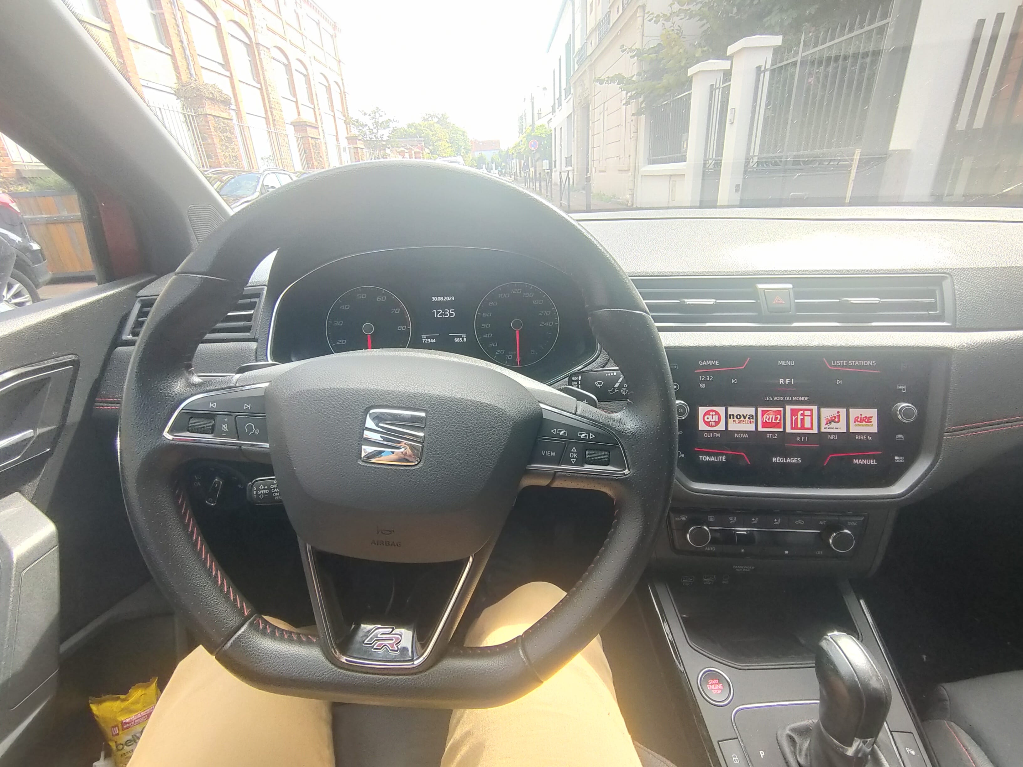 Seat Arona avec Entrée audio / iPod
