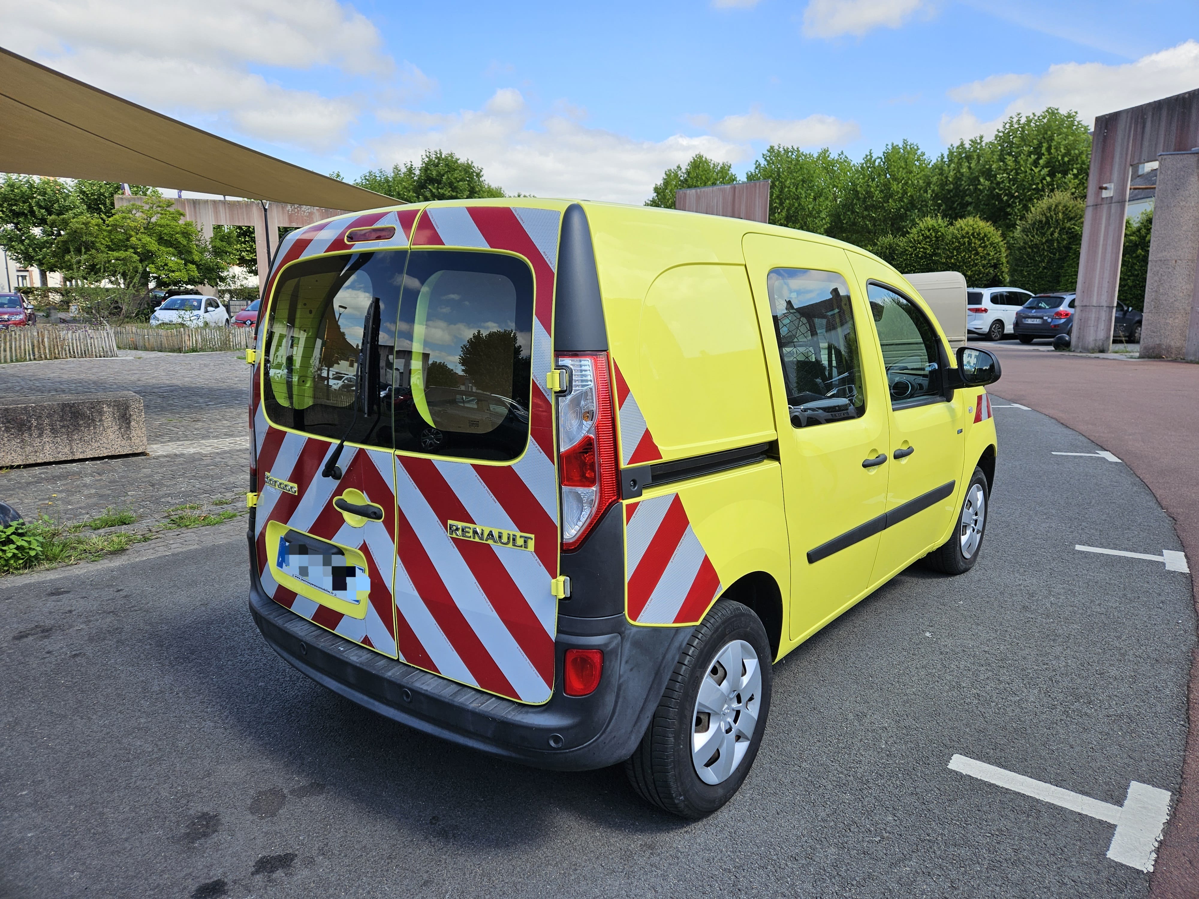 Renault Kangoo Express ZE 33 électrique 160km avec Climatisation