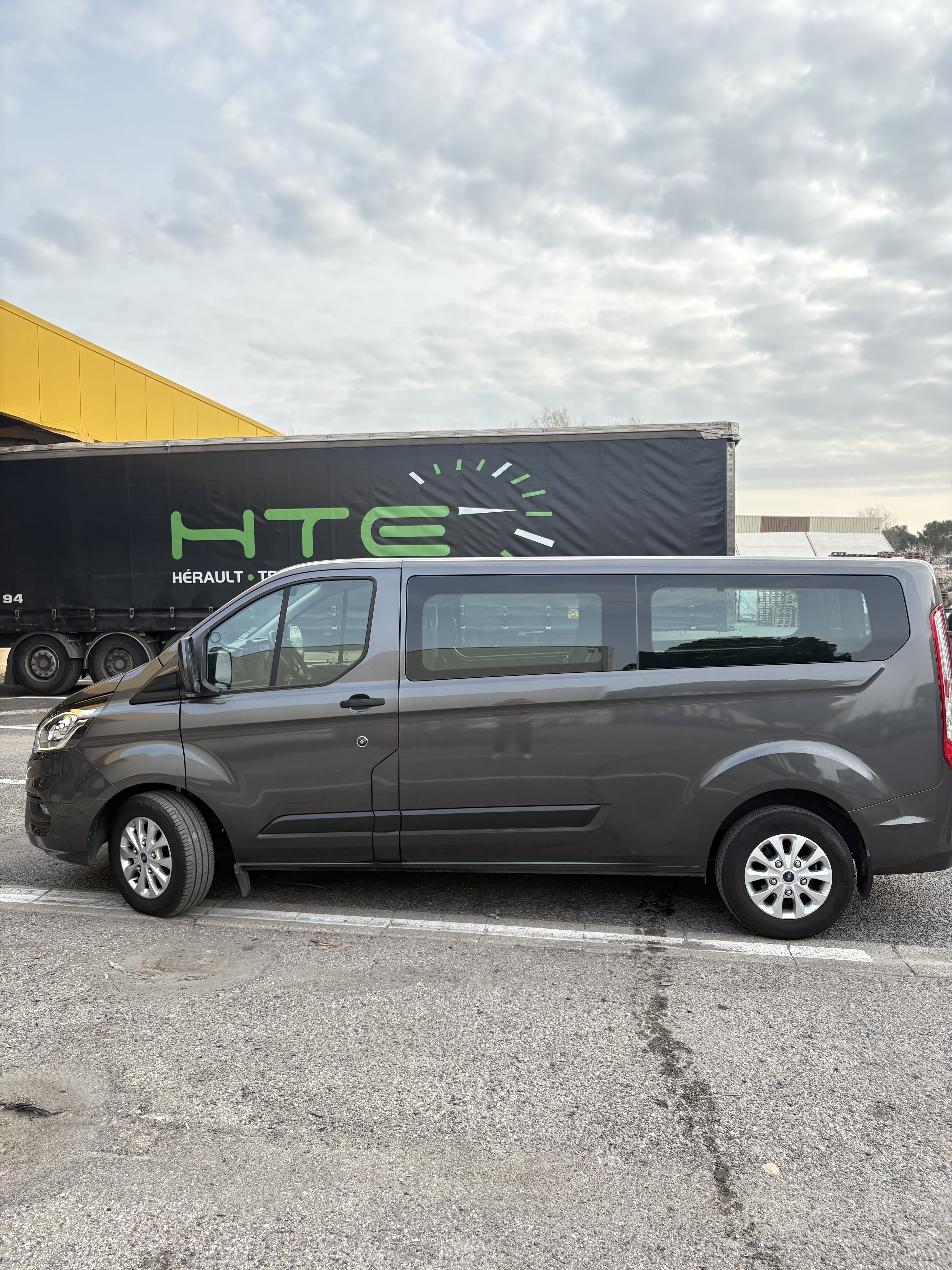 Ford Transit Custom Kombi avec Climatisation