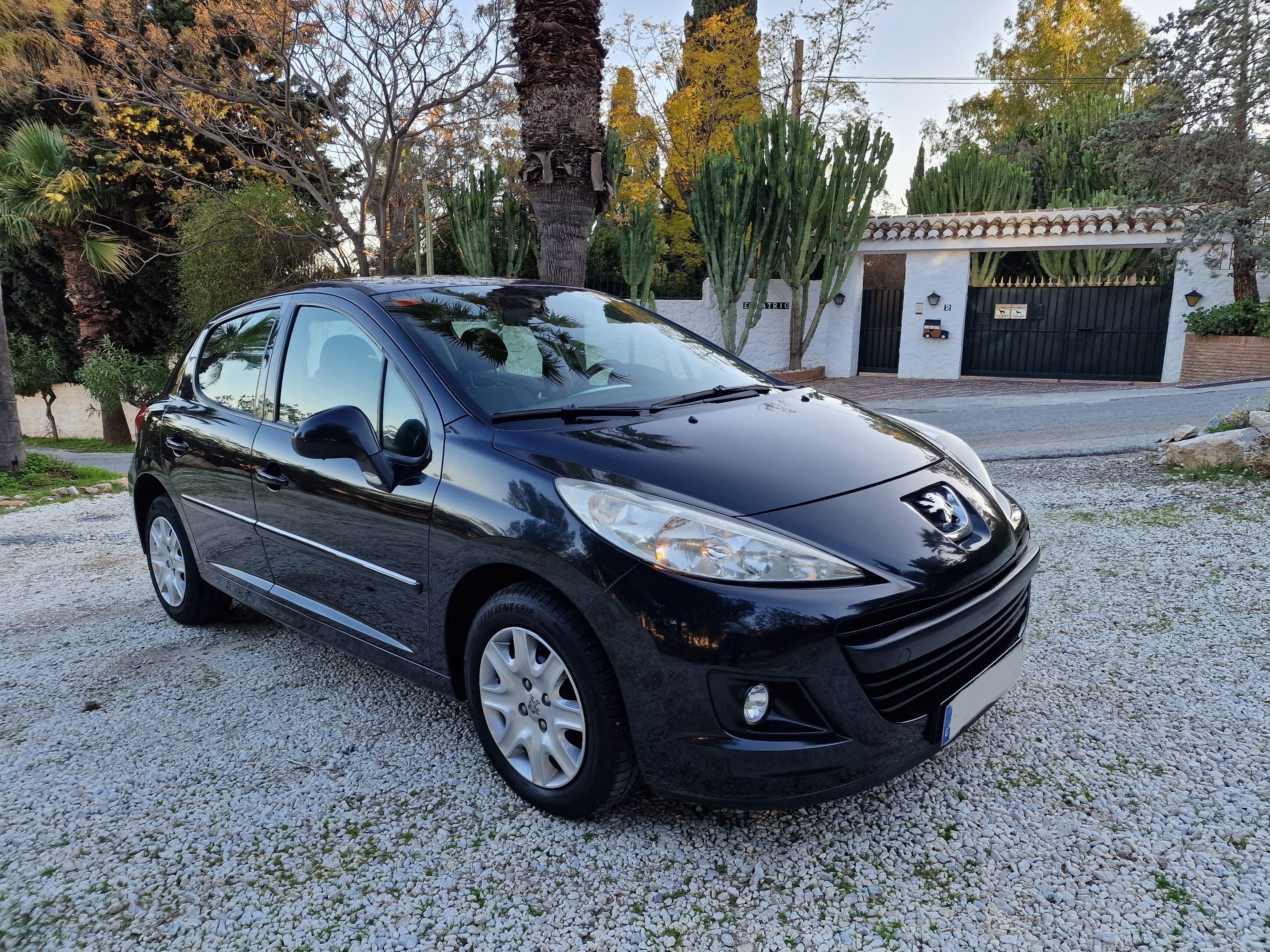 Peugeot 207+, 2013, Diesel