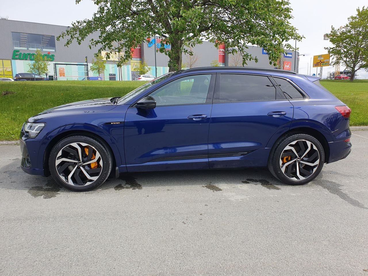 Audi e-tron med Aircondition