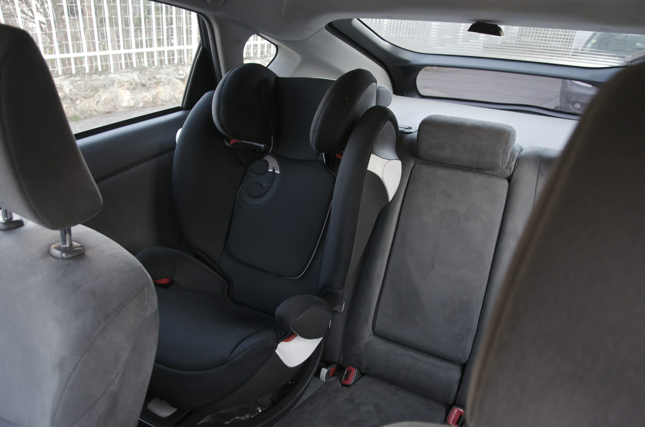 Toyota Prius + 136H avec Audio Bluetooth