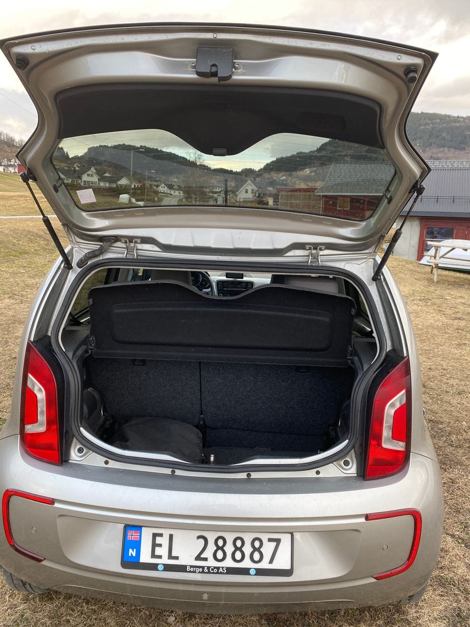 Volkswagen e-Up ! med Vinterdekk