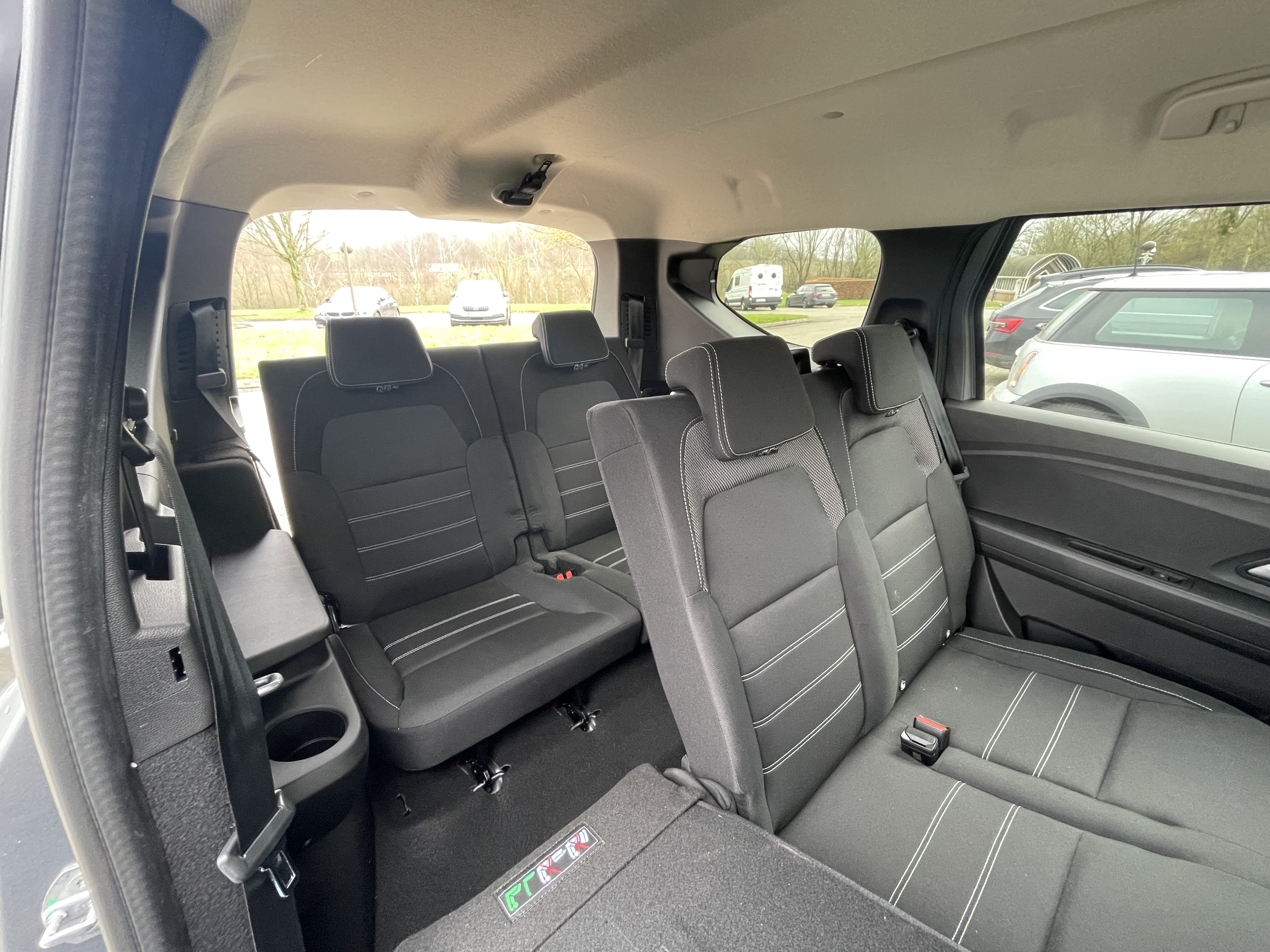Dacia Jogger 7 places met Apple CarPlay
