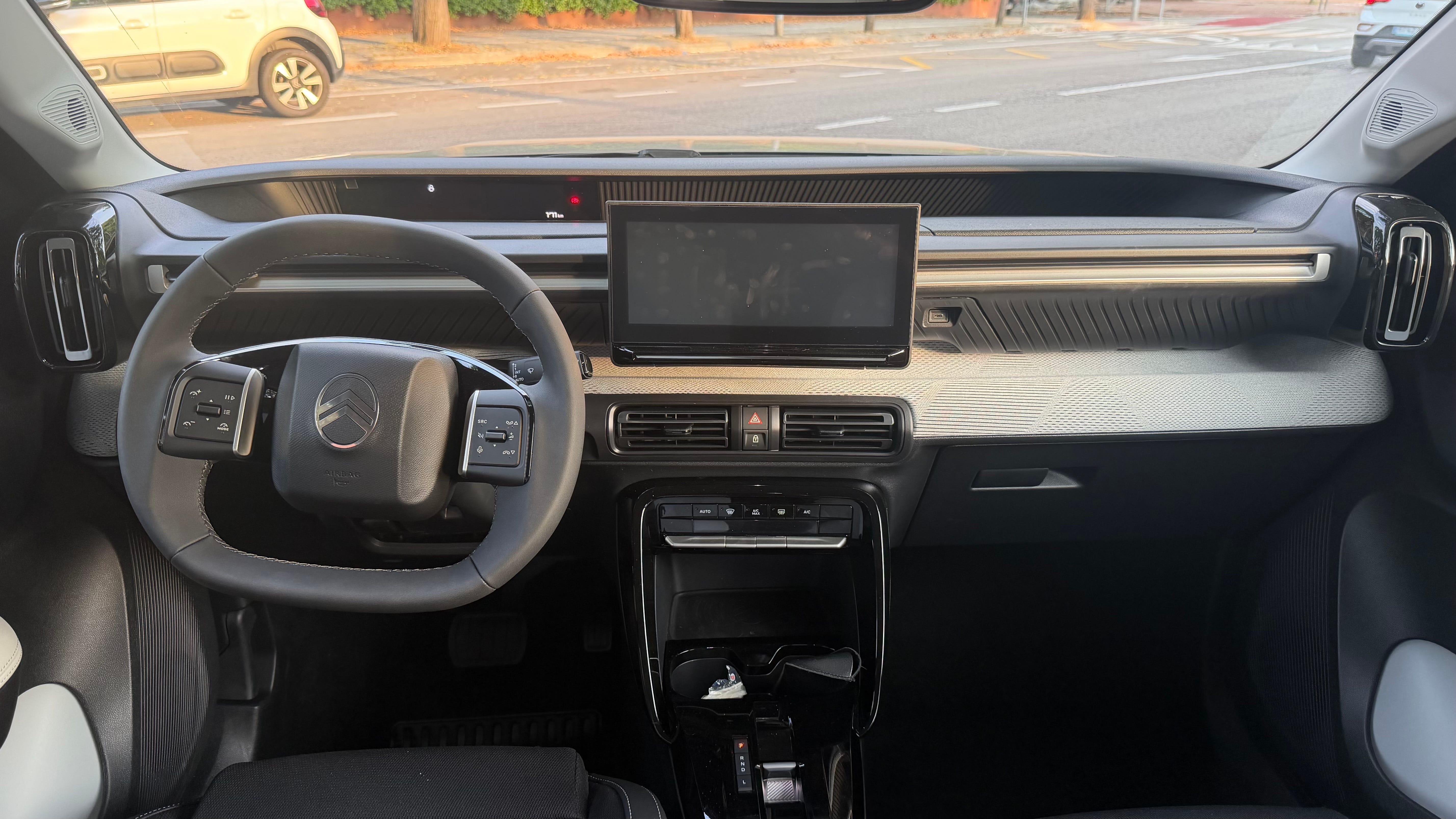 Citroen C3 Aircross Max Hybrido 145 CV con GPS