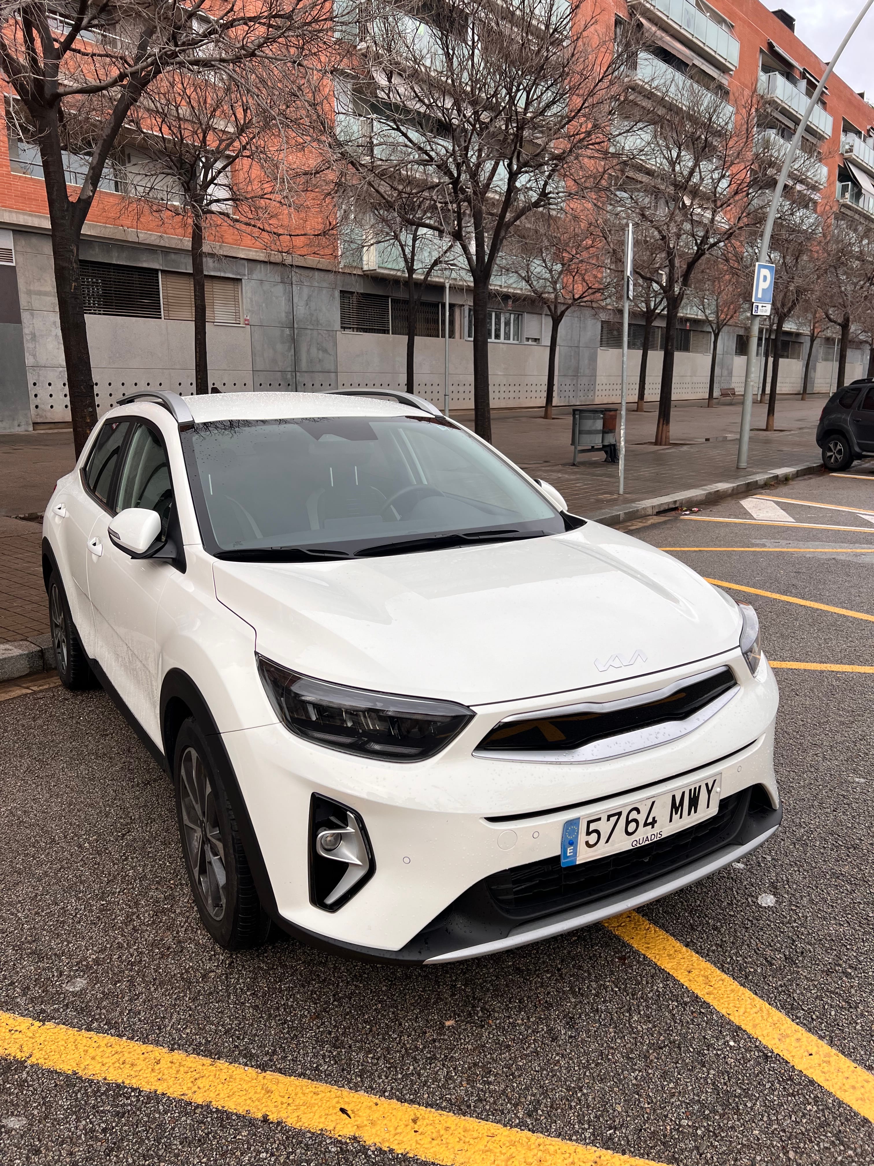 Kia Stonic, 2024, Gasolina 95
