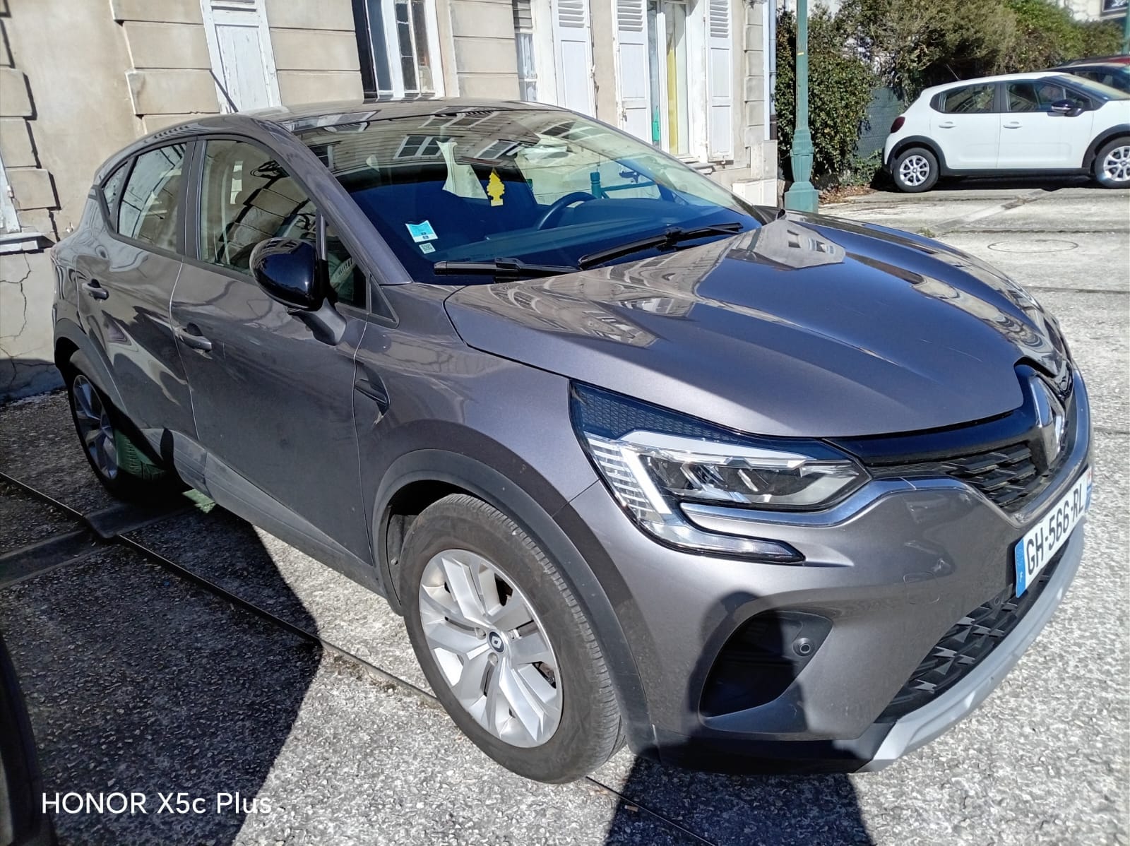 Renault Captur, 2022, Essence 95 / Électrique (hybride), automatique