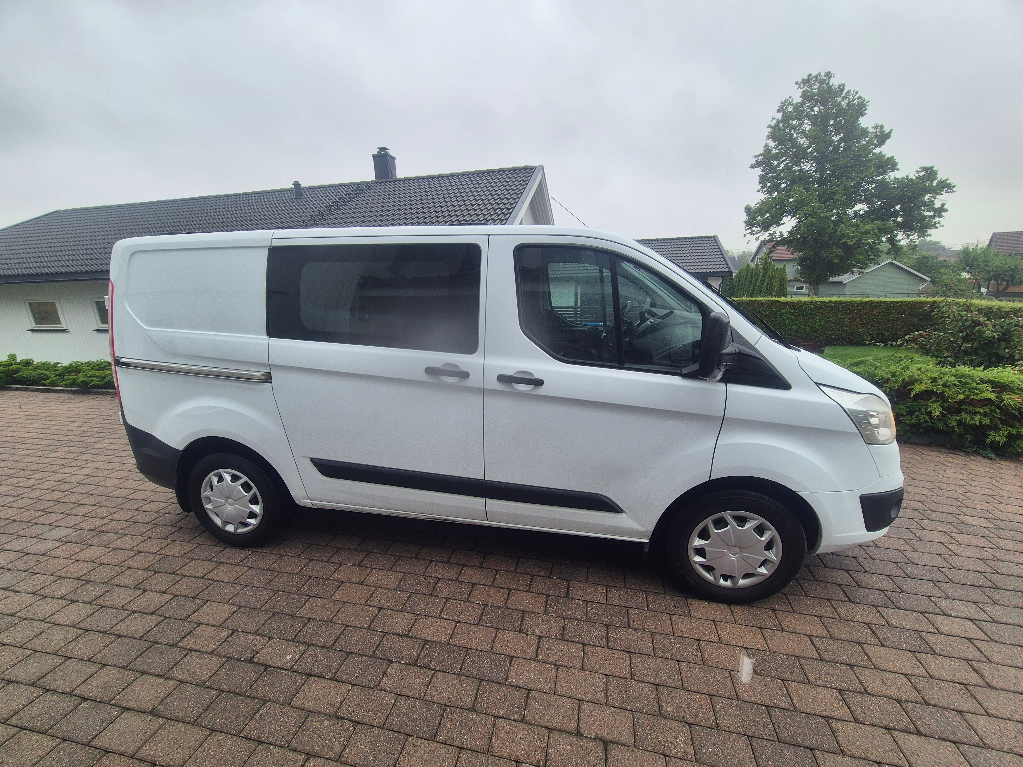 Ford Transit Custom Varebil med Aircondition