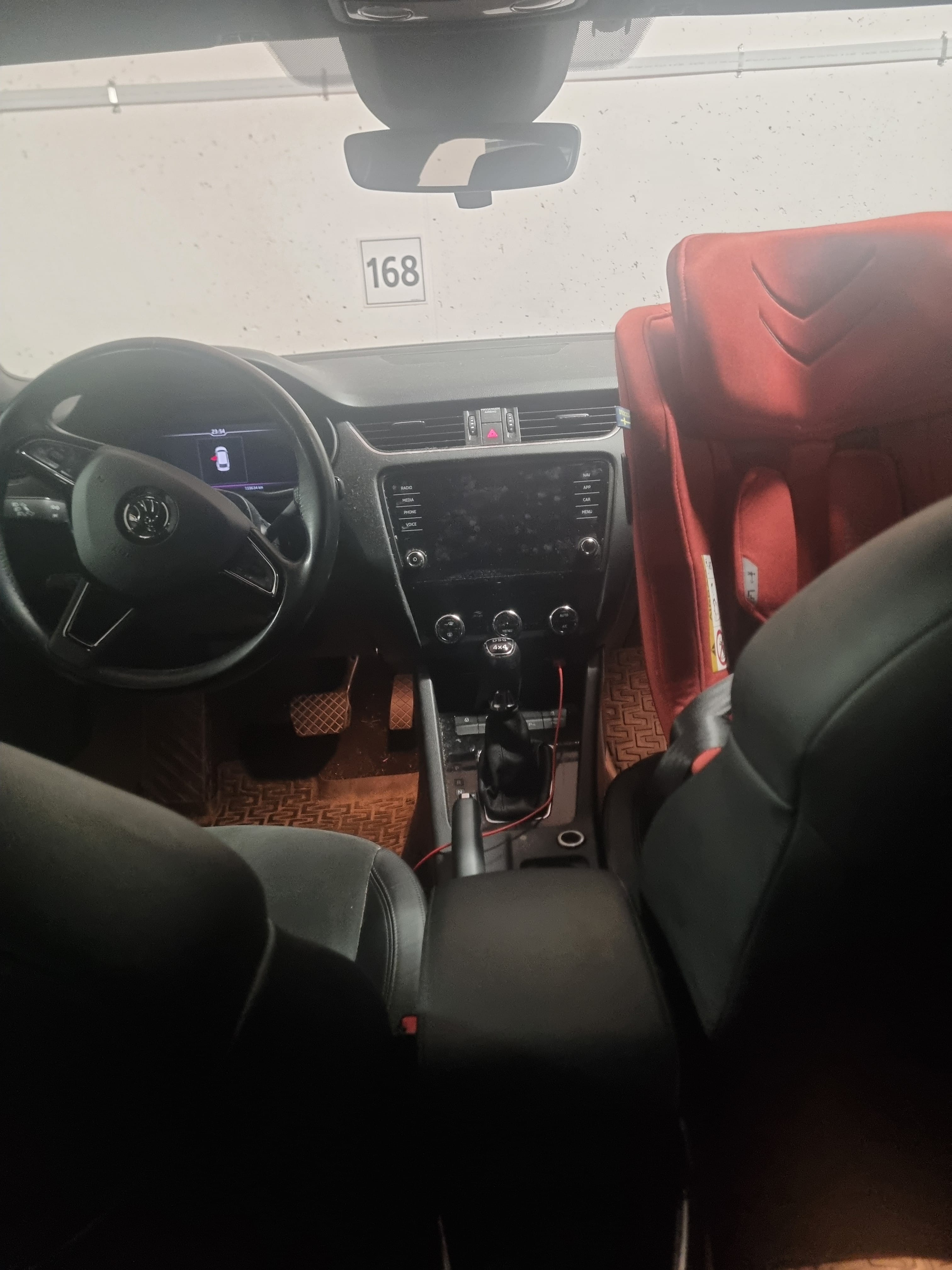 Skoda Octavia med GPS