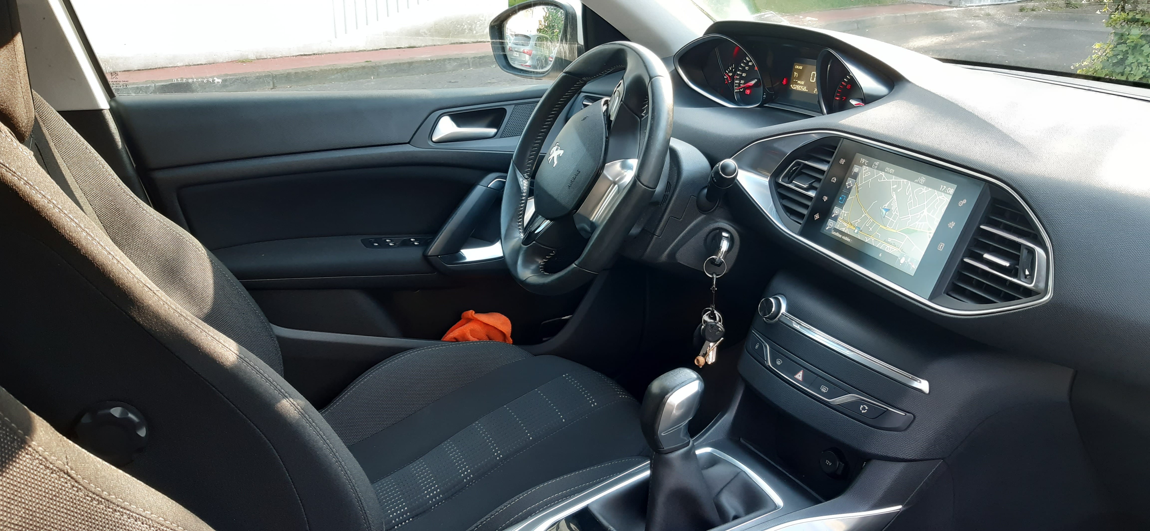 Peugeot 308 1.2 Puretech