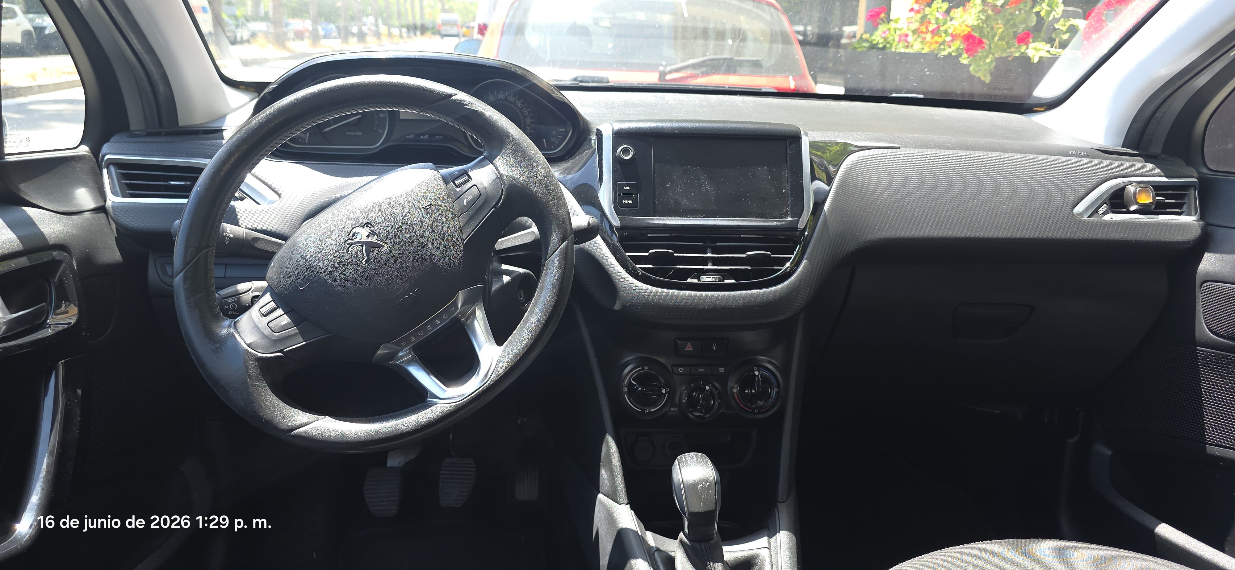 Peugeot 208 avec Régulateur de vitesse