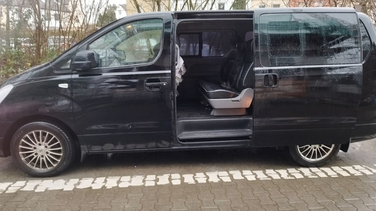 Hyundai H-1 Starex avec Climatisation