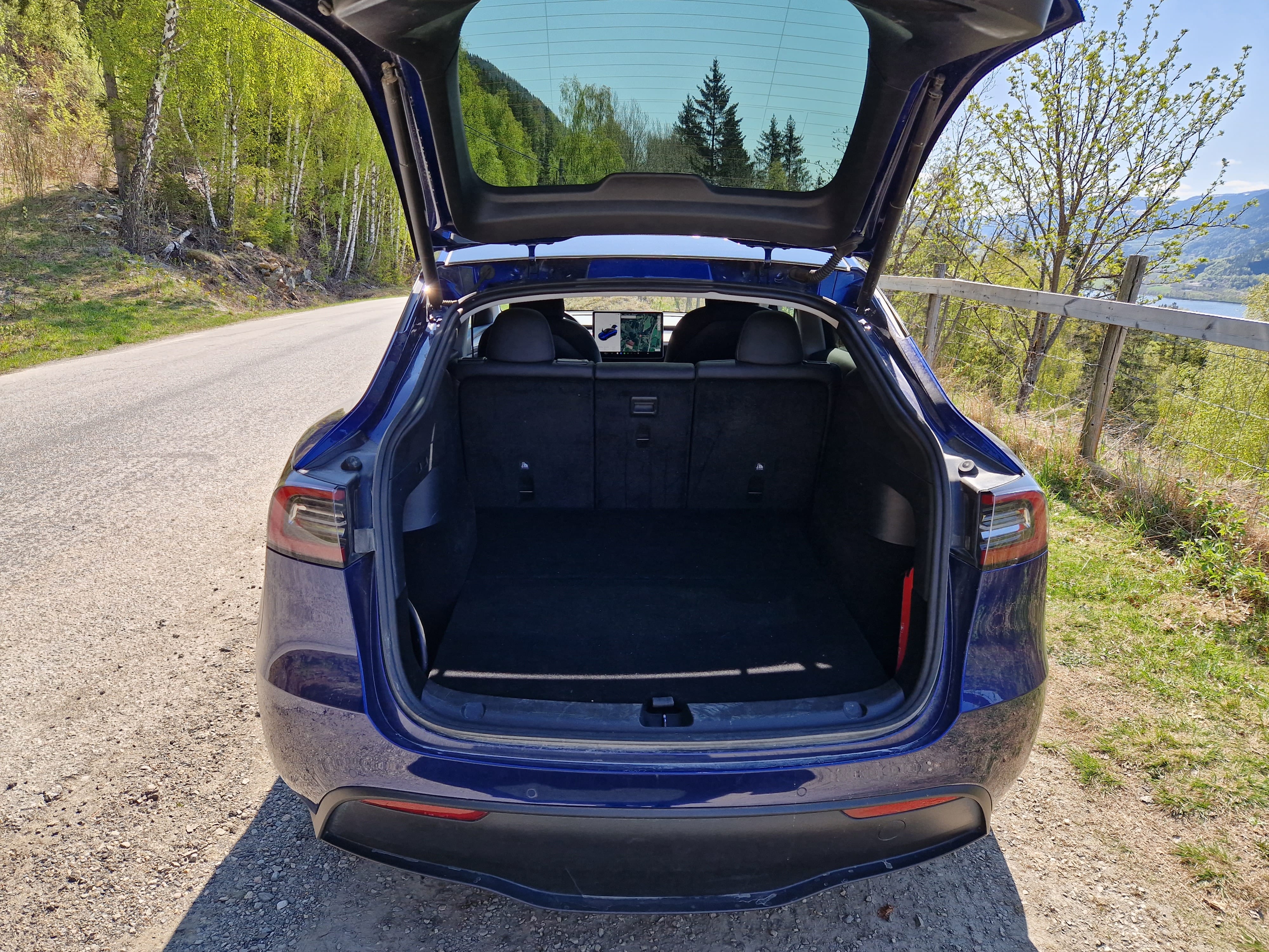 Tesla Model Y med Dashcam