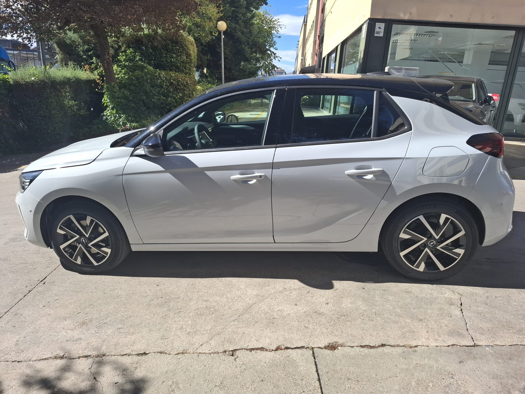 Opel Corsa avec Climatisation