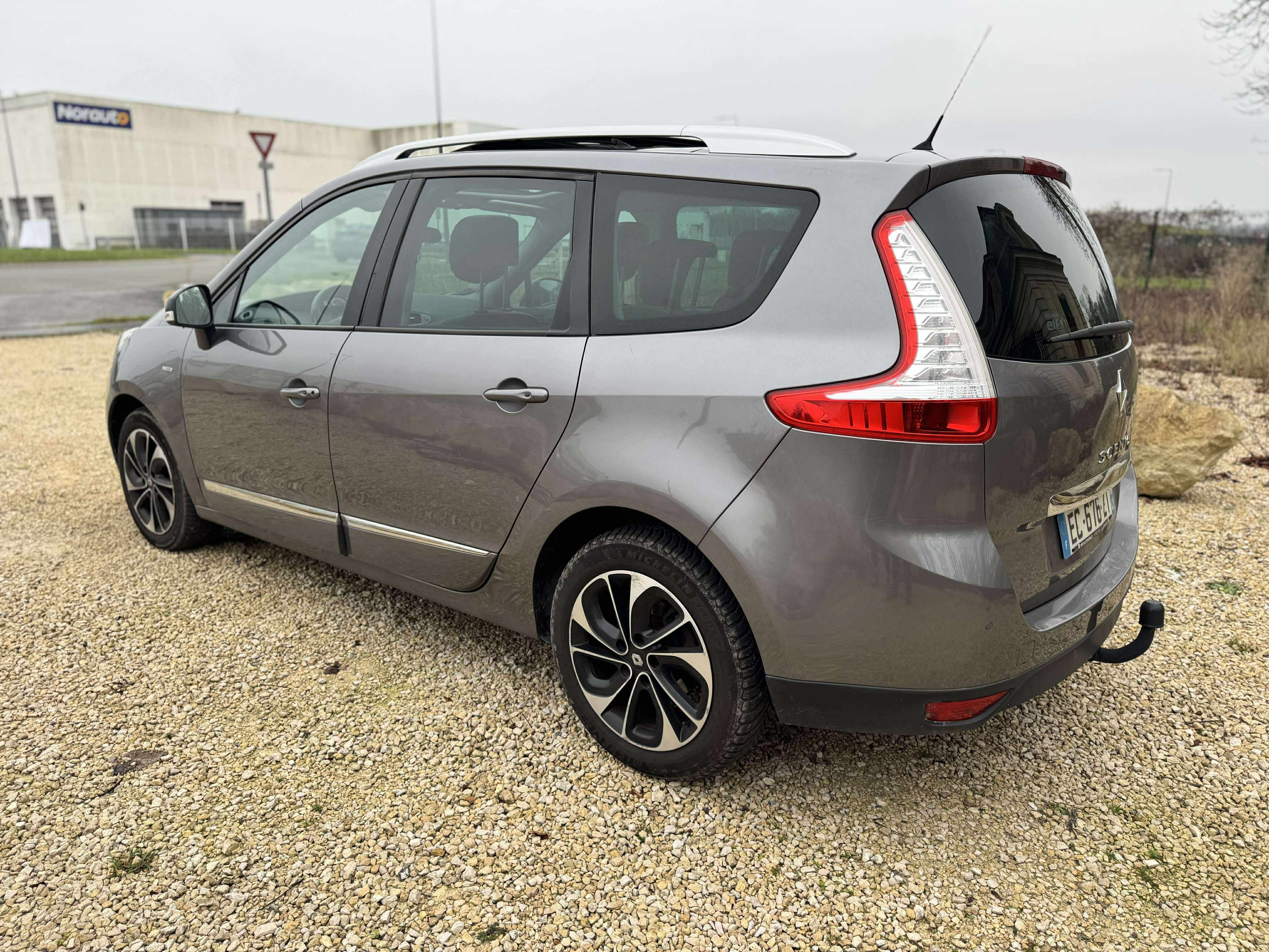 Renault Mégane Scenic avec Climatisation