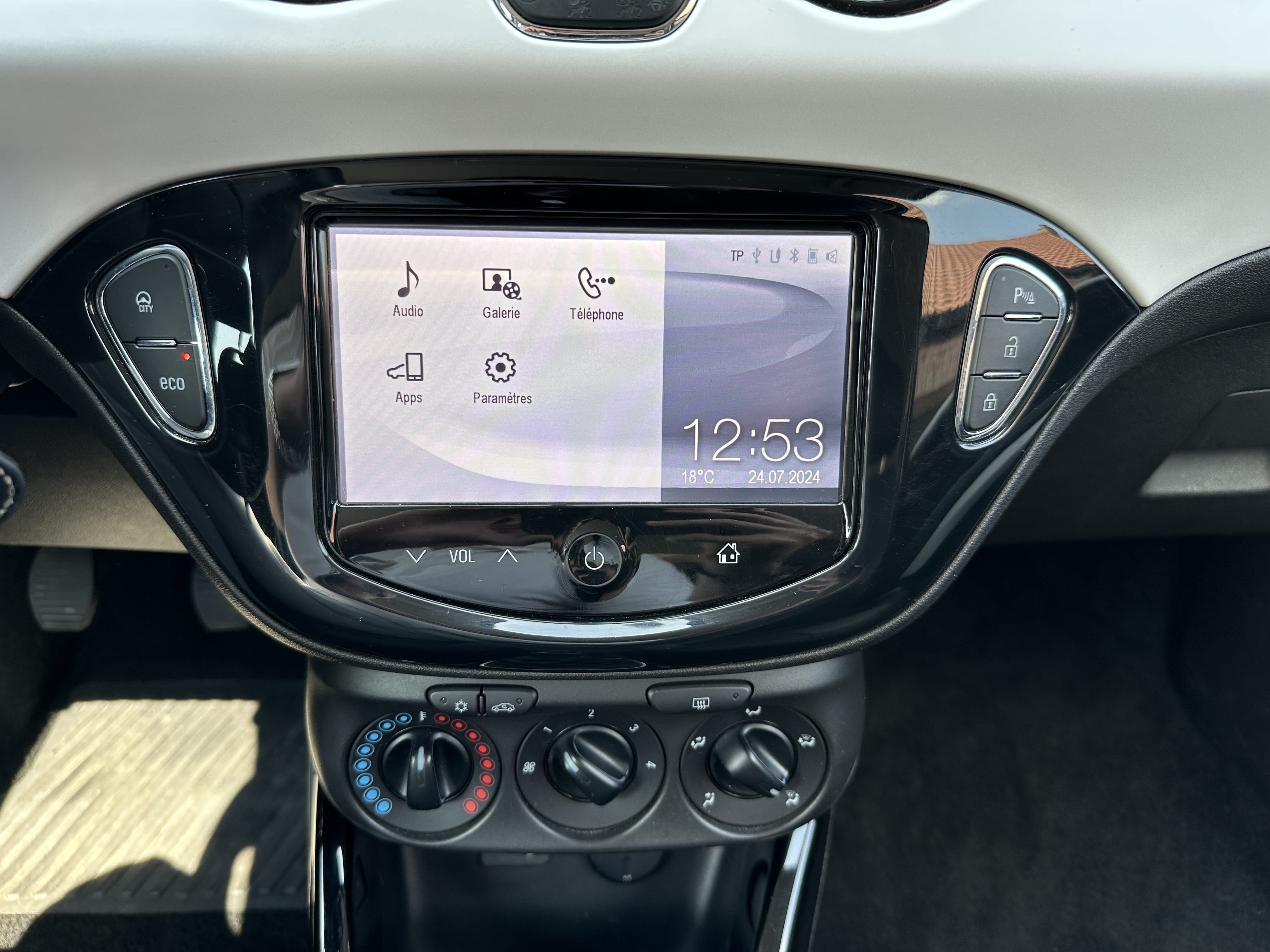 Opel Adam
