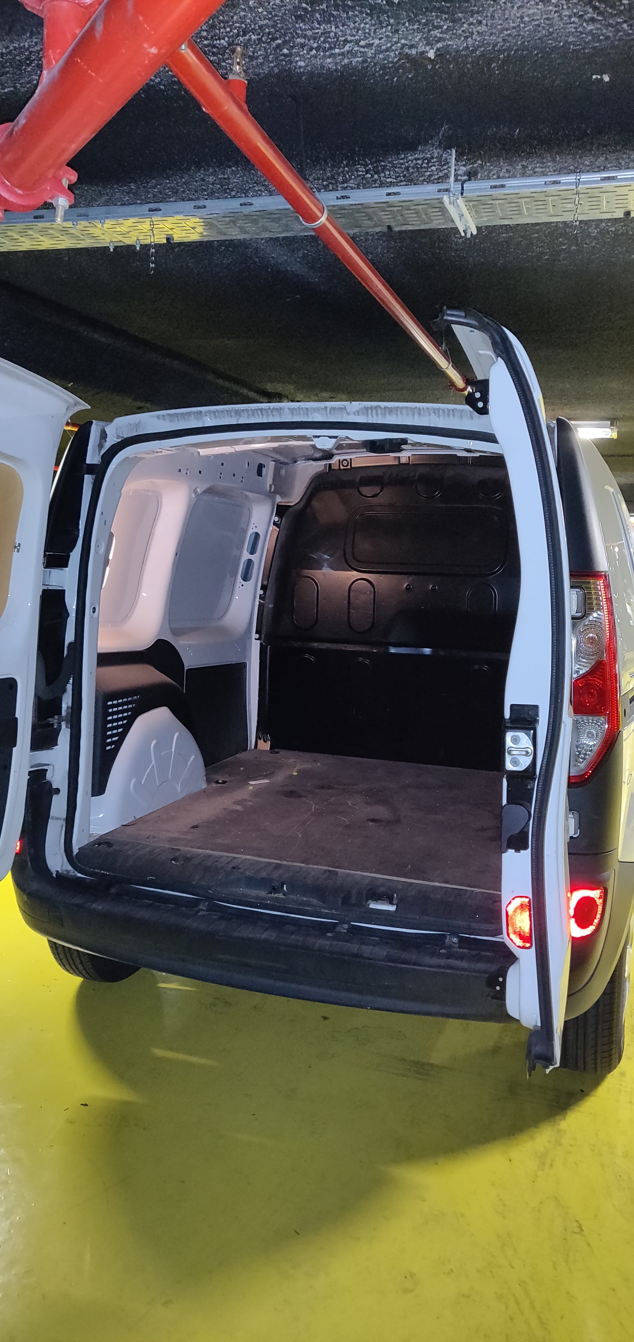 Renault Kangoo Express EM939GW avec Régulateur de vitesse
