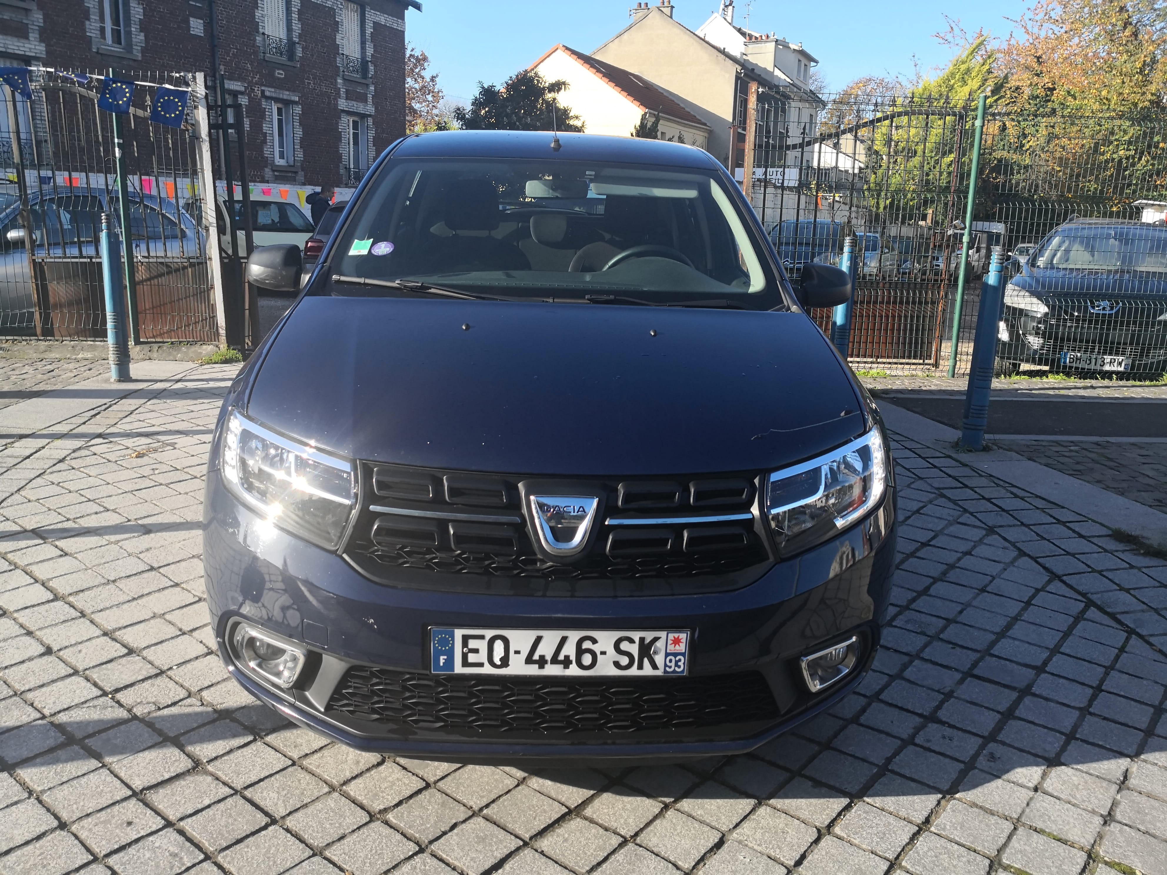 Dacia Sandero avec Entrée audio / iPod