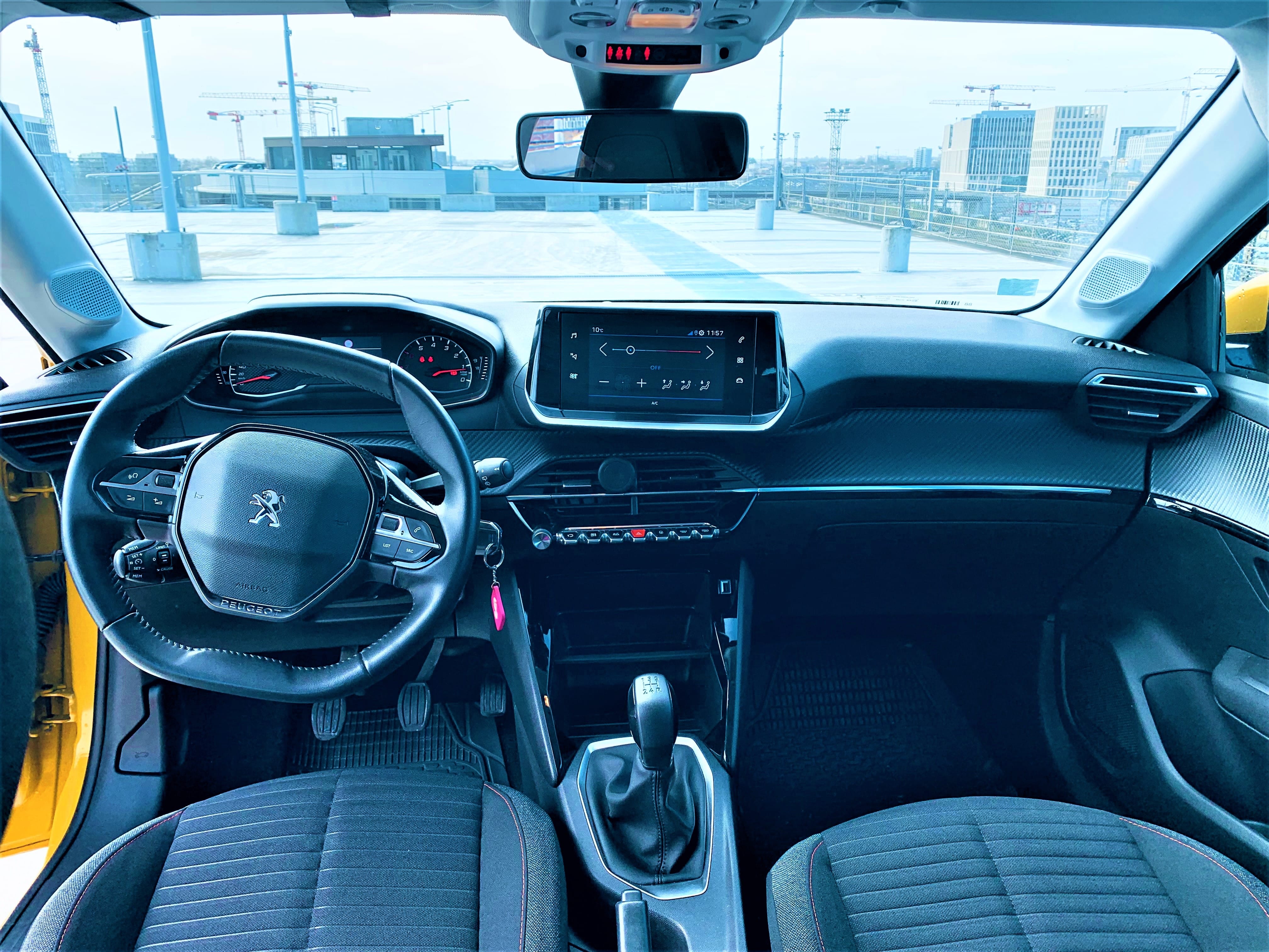 Peugeot 208 II Active 5 portes (Gare de Bordeaux) 023 avec Régulateur de vitesse