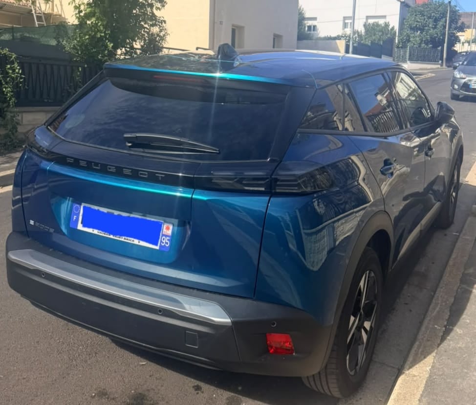 Peugeot 2008 avec GPS
