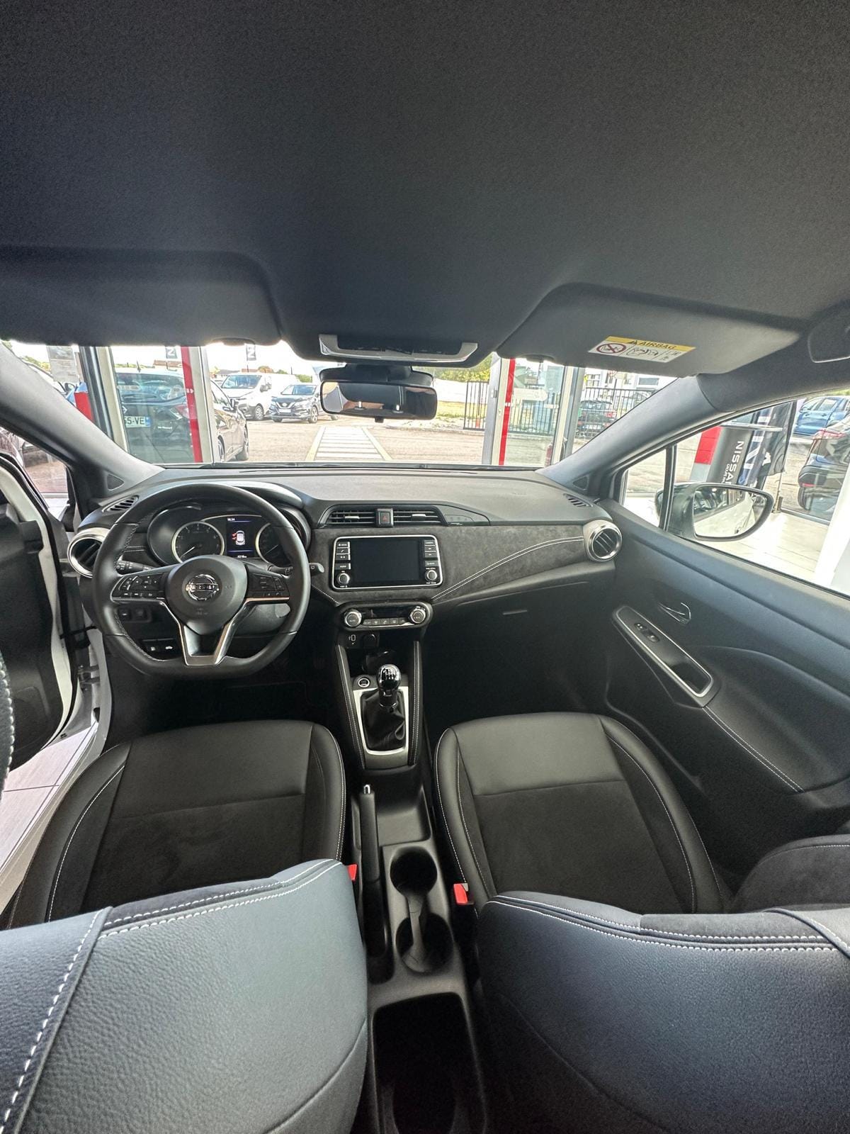 Nissan Micra avec Entrée audio / iPod