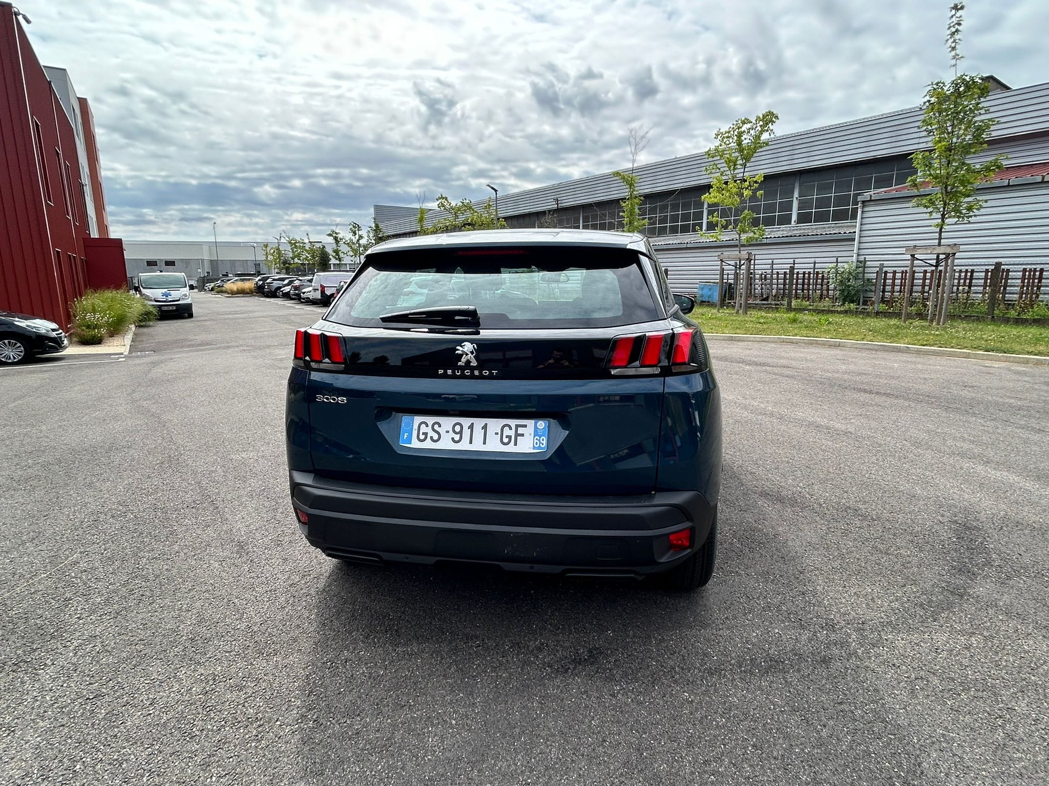 Peugeot 3008 ACTIVE PACK PURETECH 130CH BVA avec Régulateur de vitesse
