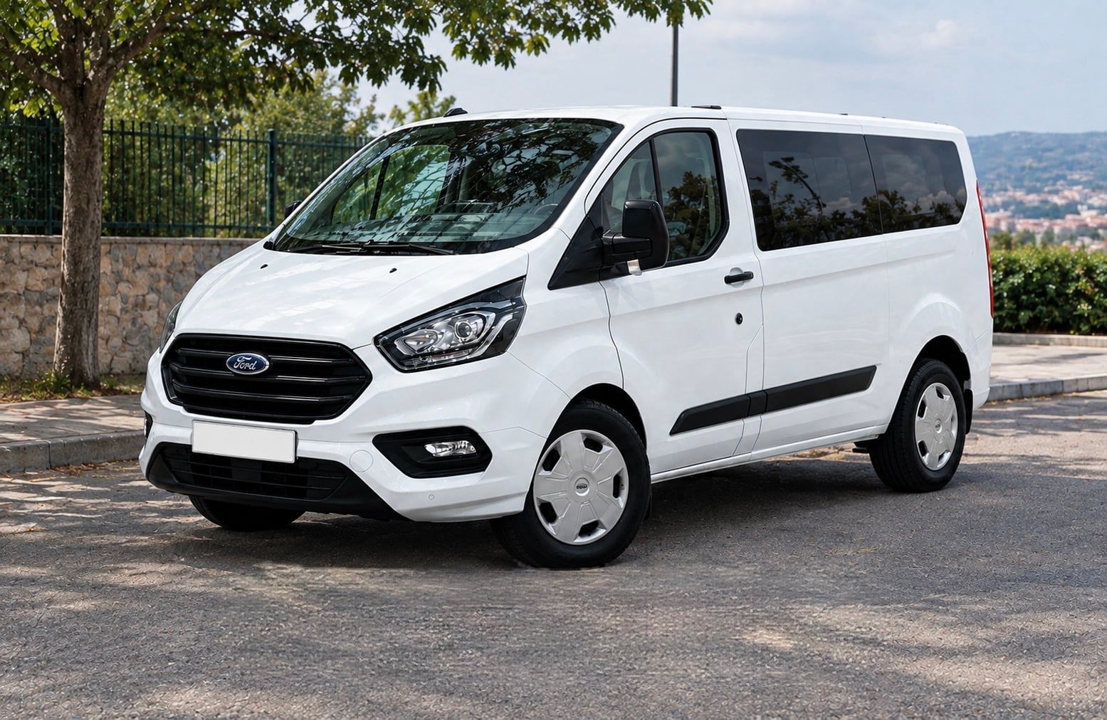 Ford Transit Custom Kombi, 2022, Diesel, 8 plazas
