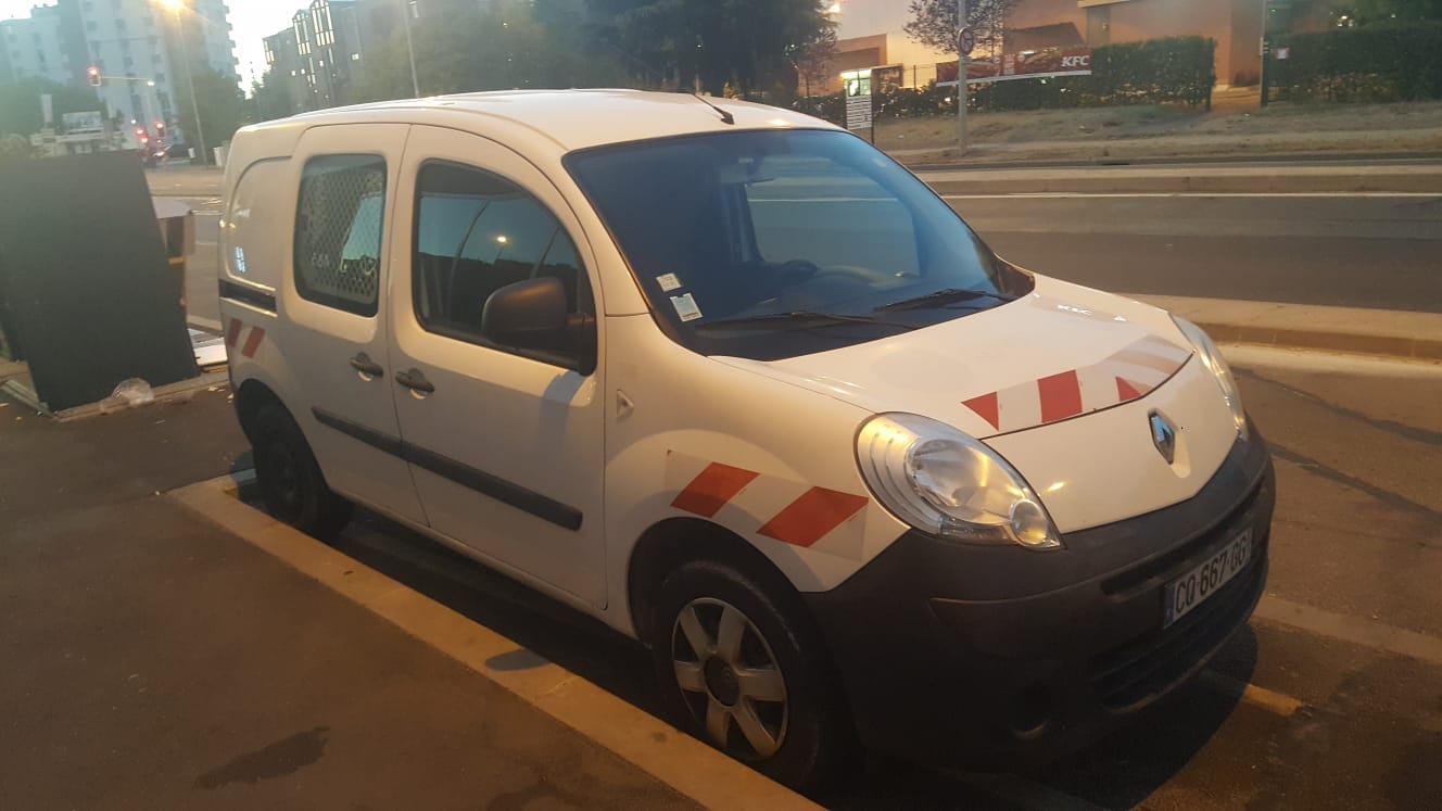 Renault Kangoo Express avec Entrée audio / iPod