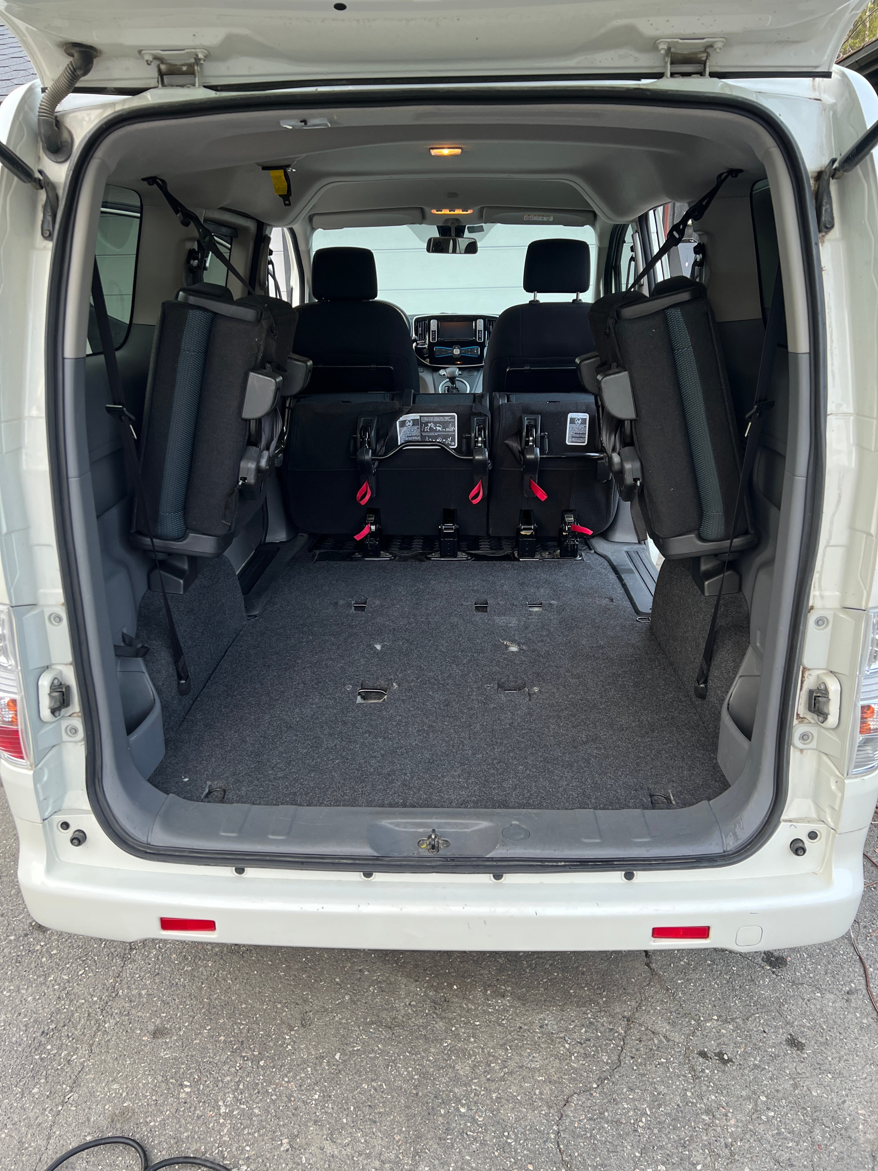 Nissan e-NV200 Evalia 40 kWh / ca 200 km rekkevidde +/-